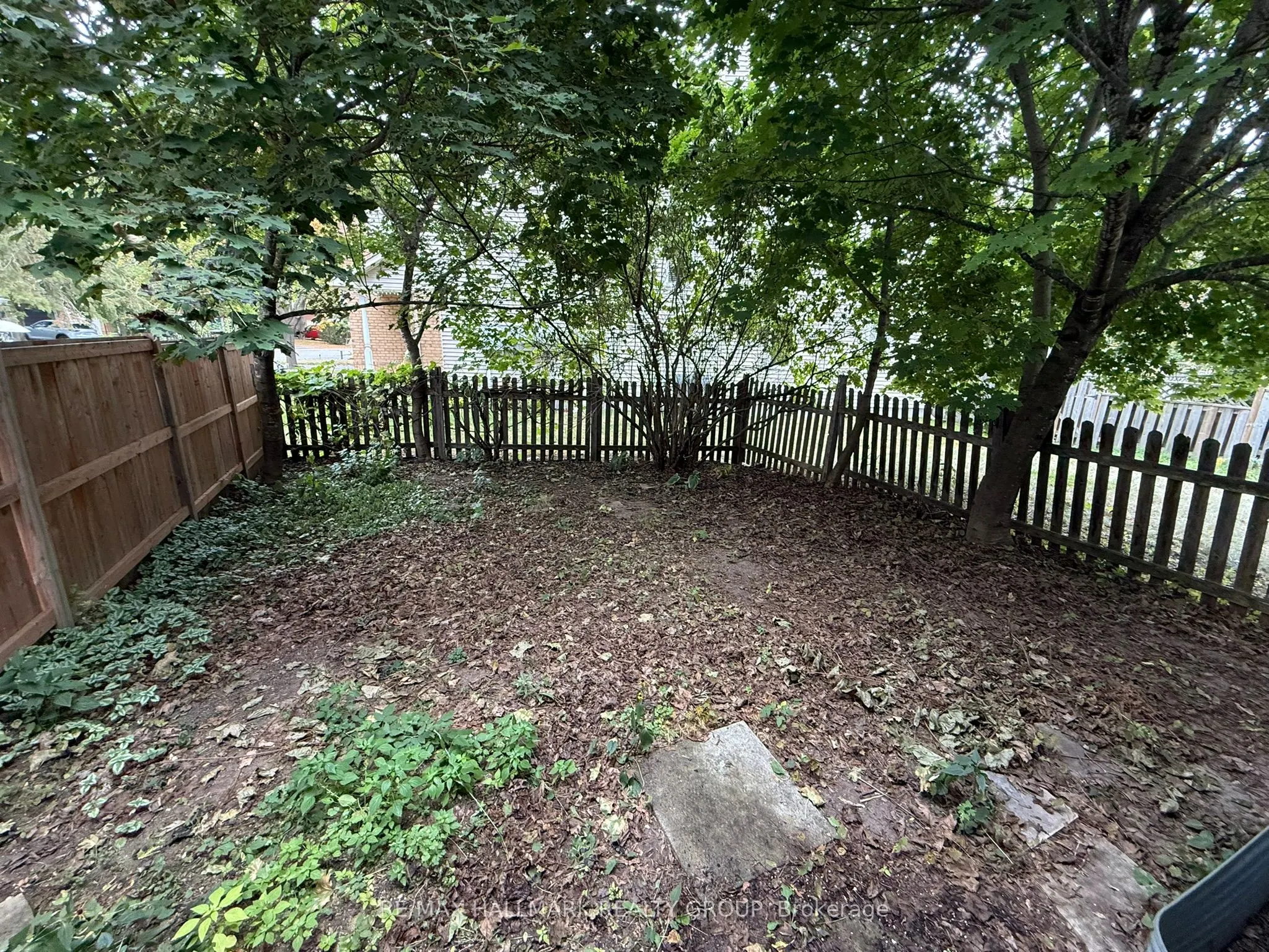 195 Blackdome Crescent