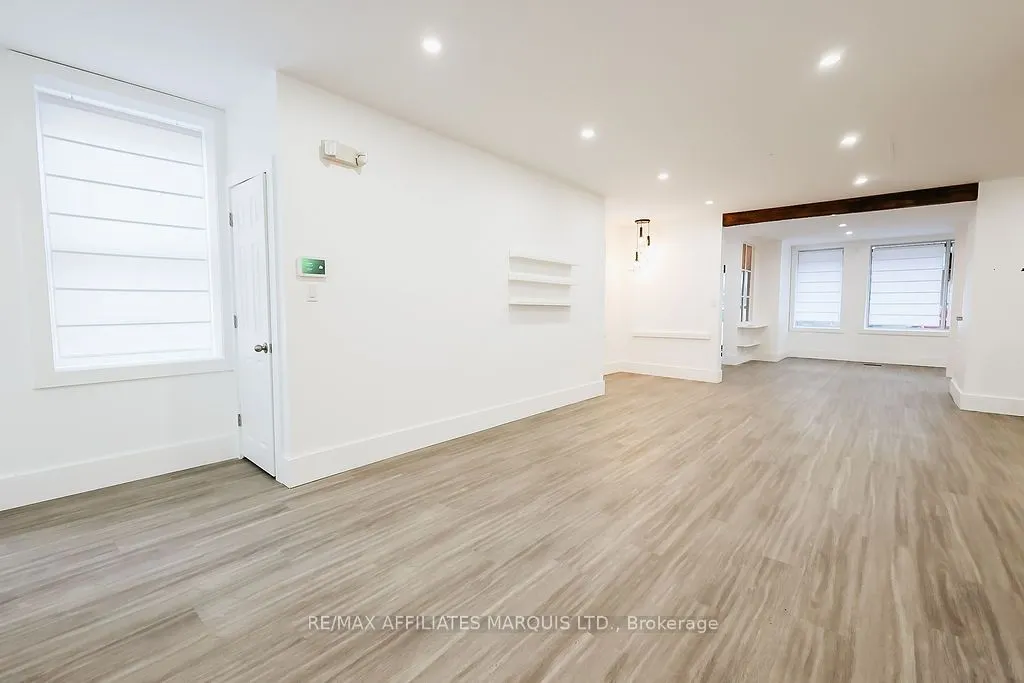 188 Military Road S