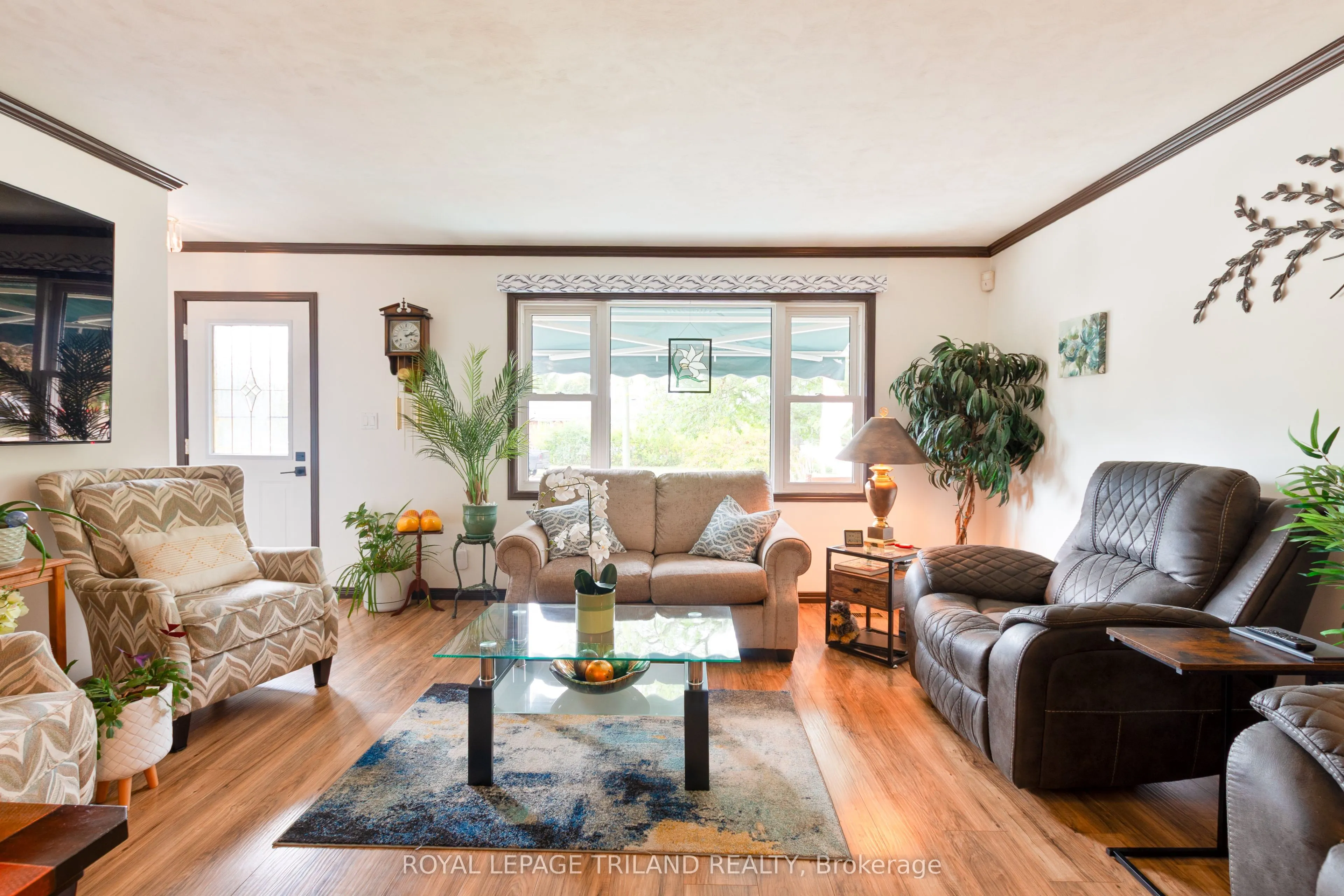 11 Gregory Place