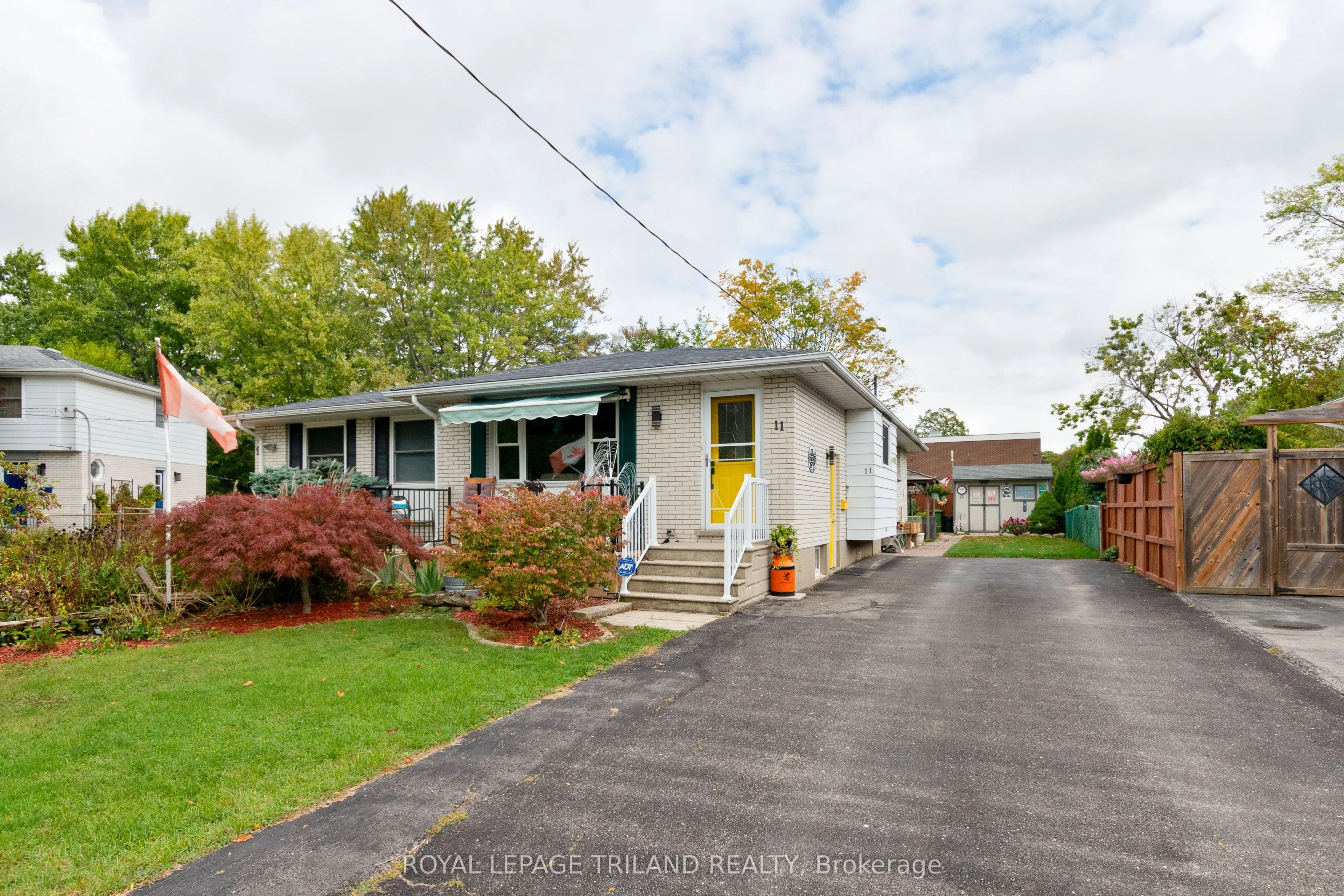 11 Gregory Place