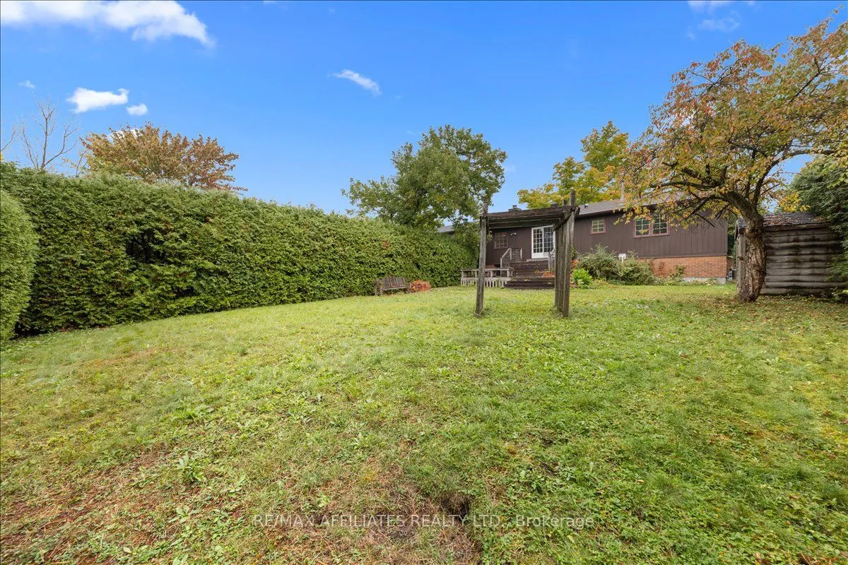 1610 Schouten Drive