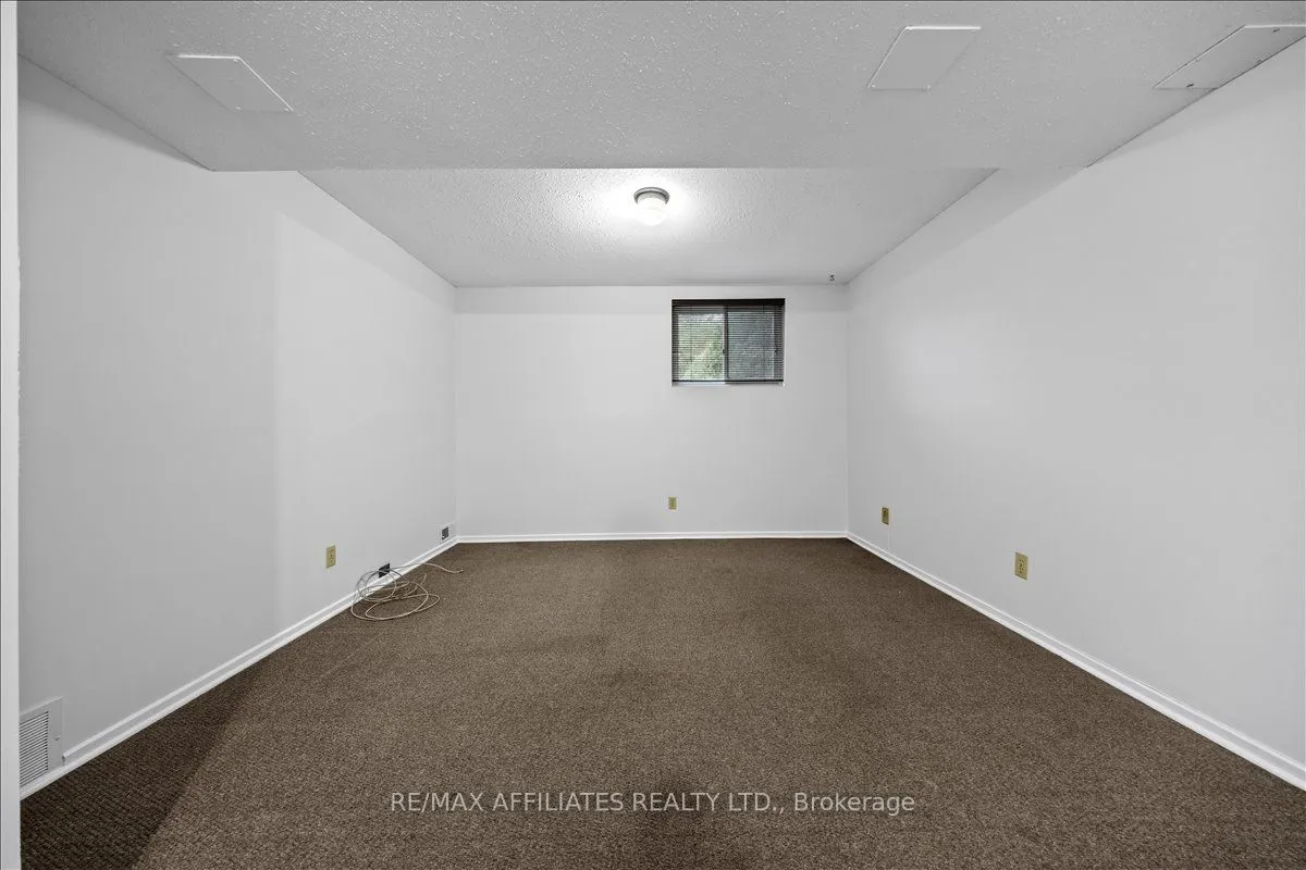 1610 Schouten Drive