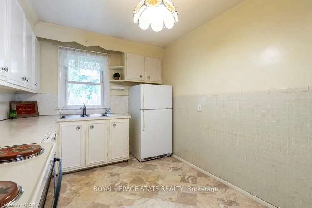 22 Dunning Court