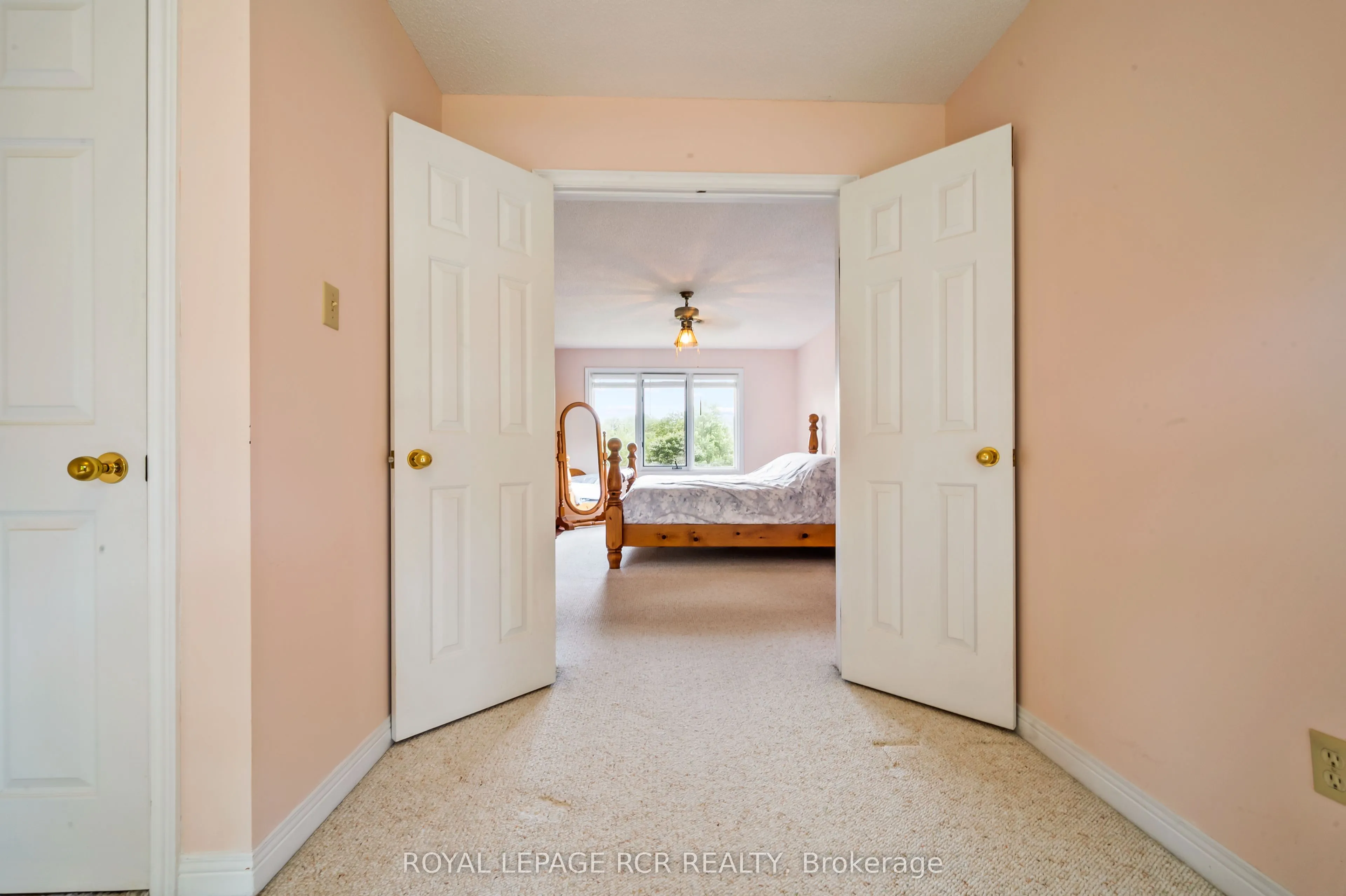 6 Cedar Ridge Court