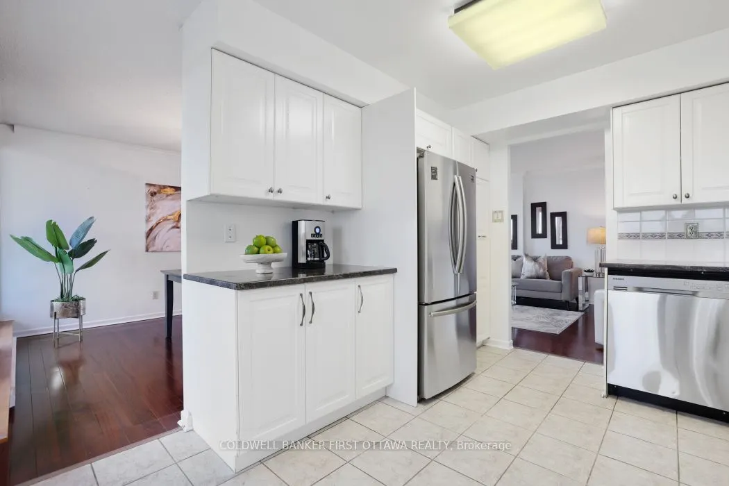 1500 Riverside Drive, #807