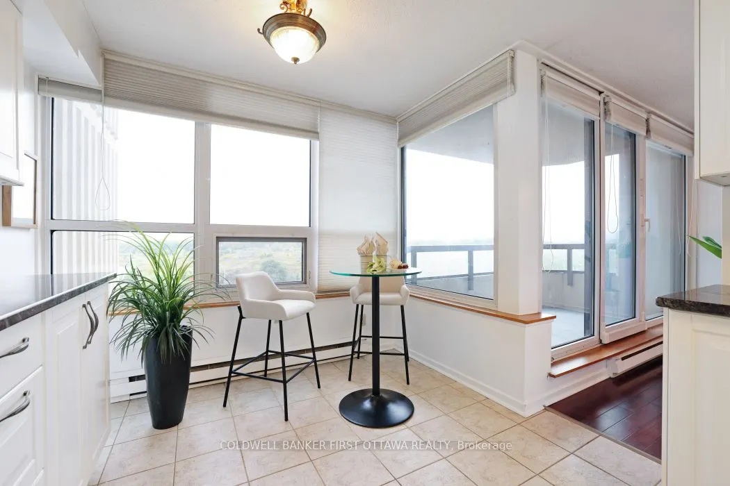 1500 Riverside Drive, #807