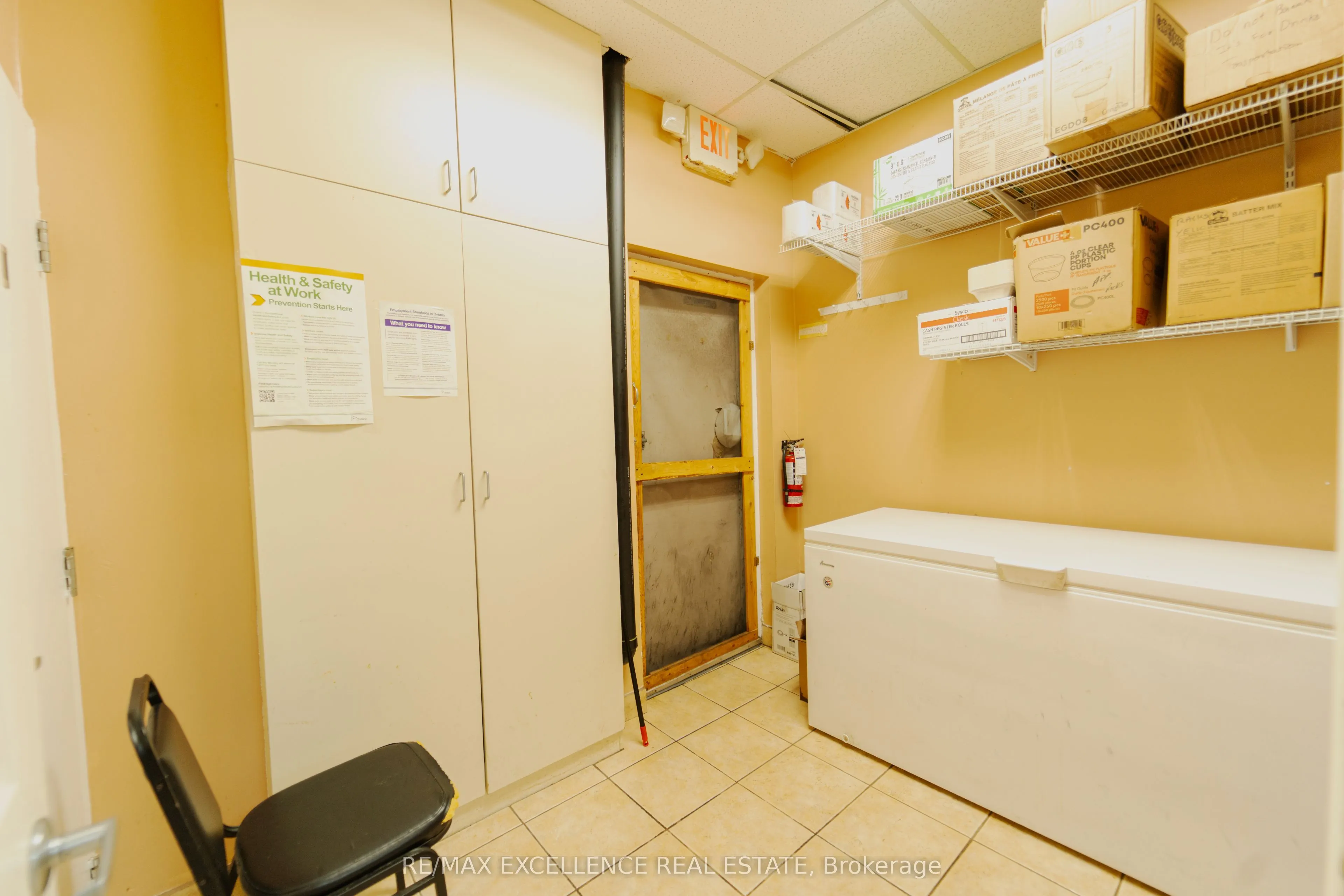 521 Highway 8, #105