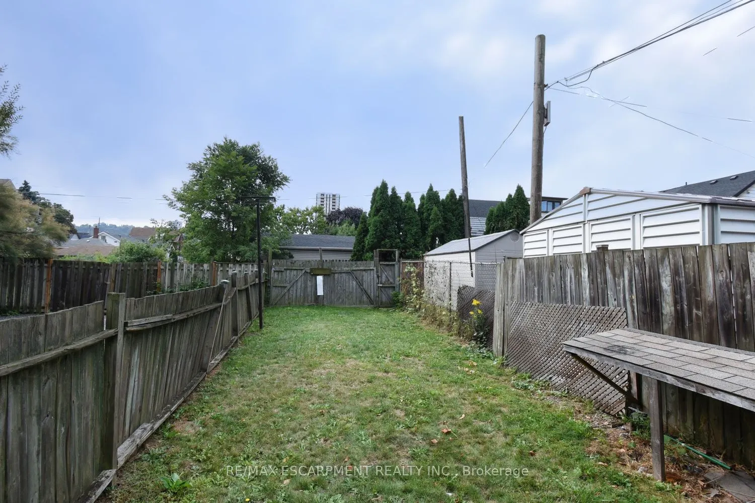 122 Evans Street