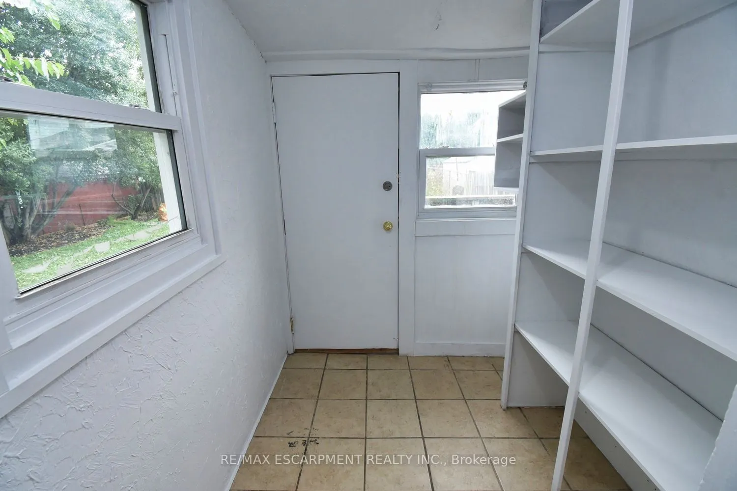 122 Evans Street