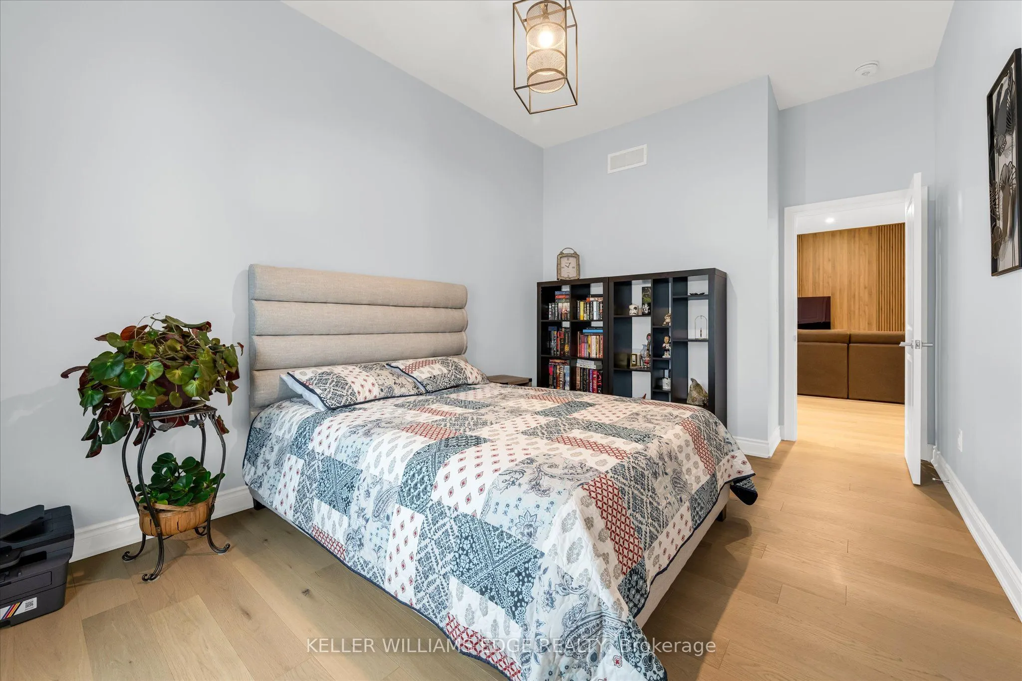 156 Hetram Court
