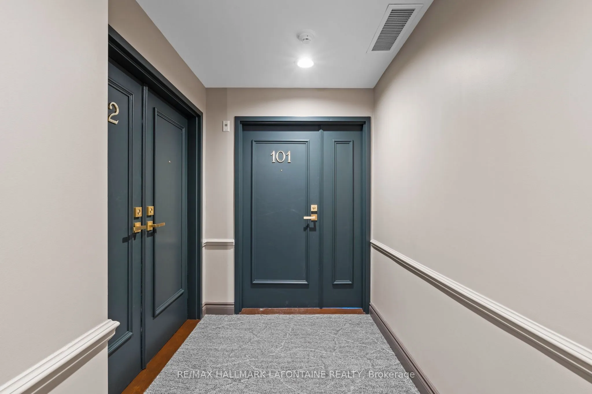21 Durham Private, #101
