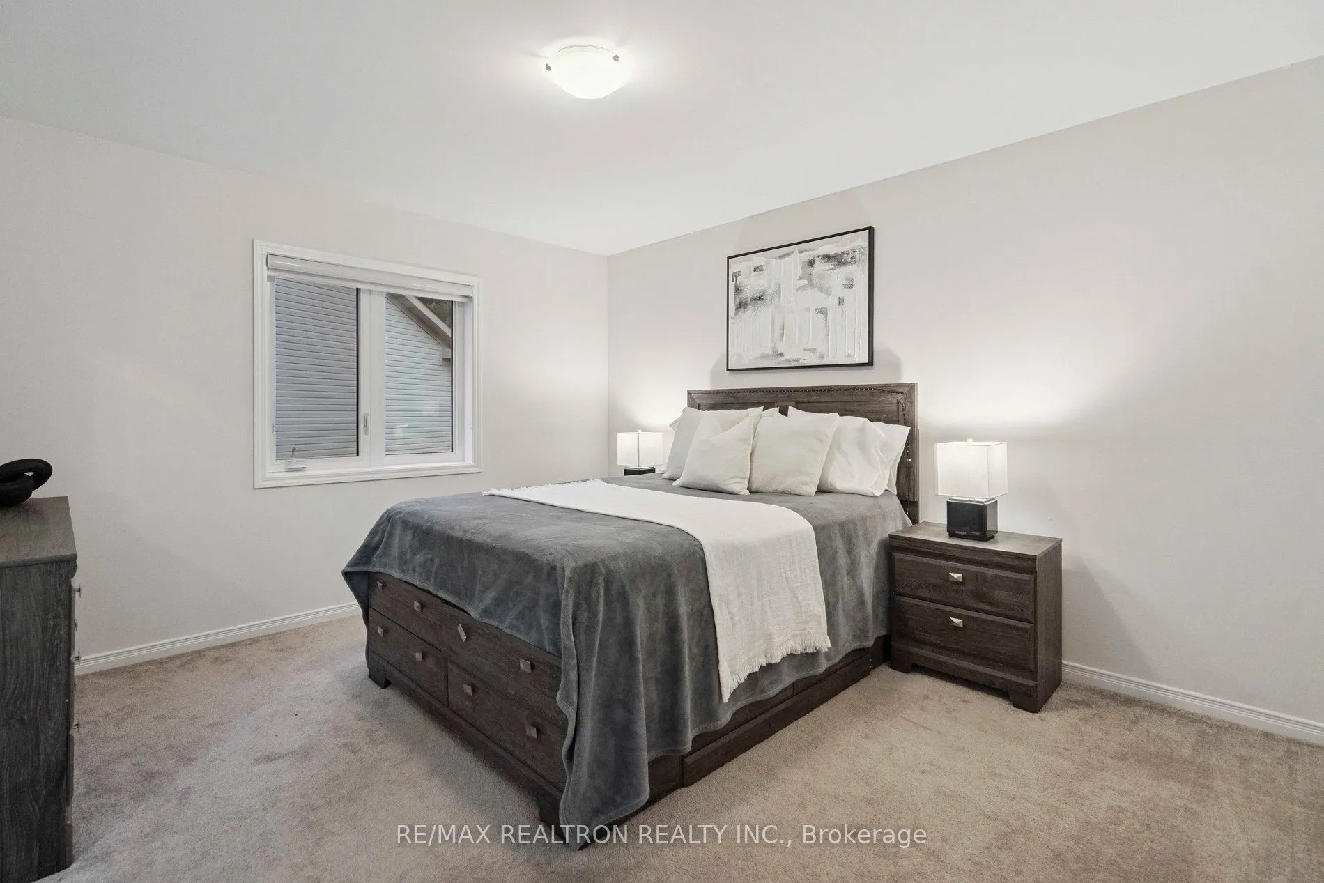 233 Kinsman Drive
