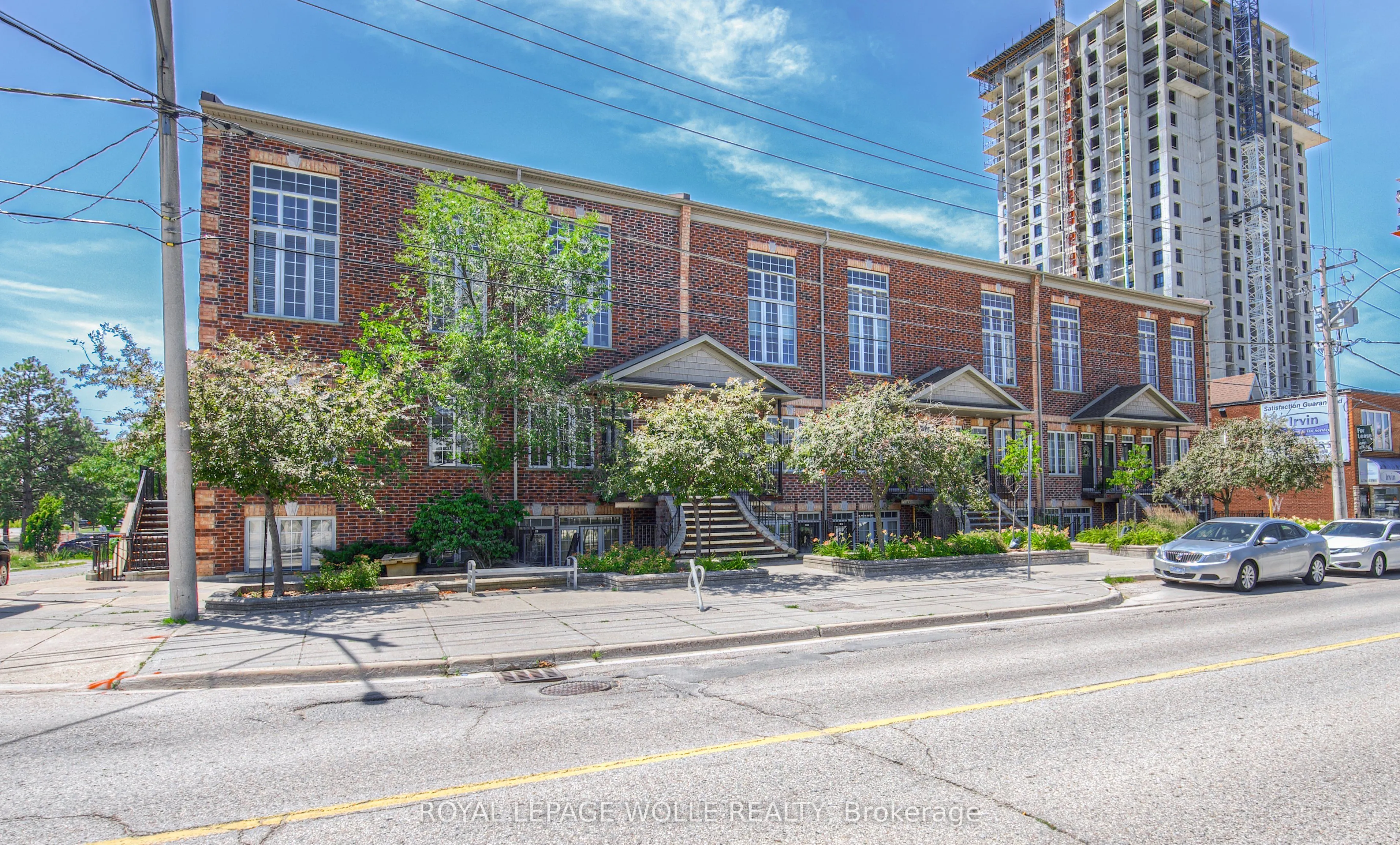 555 King Street E, #109