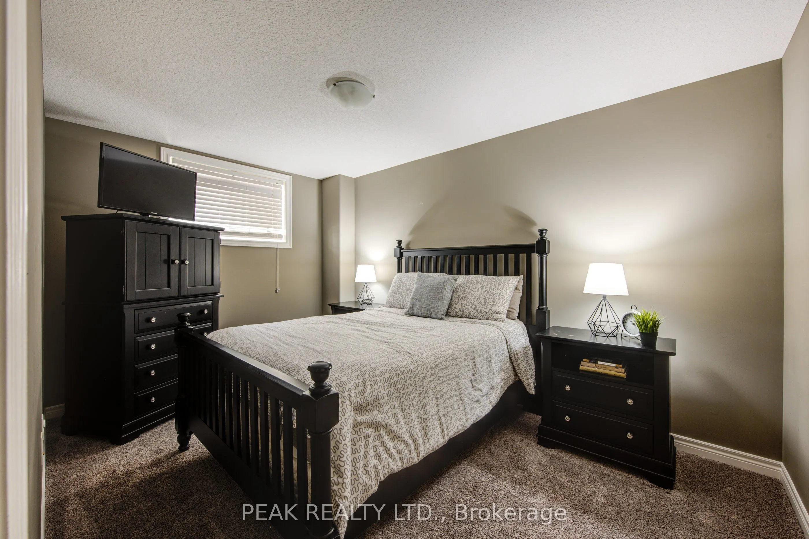 38 Westview Court