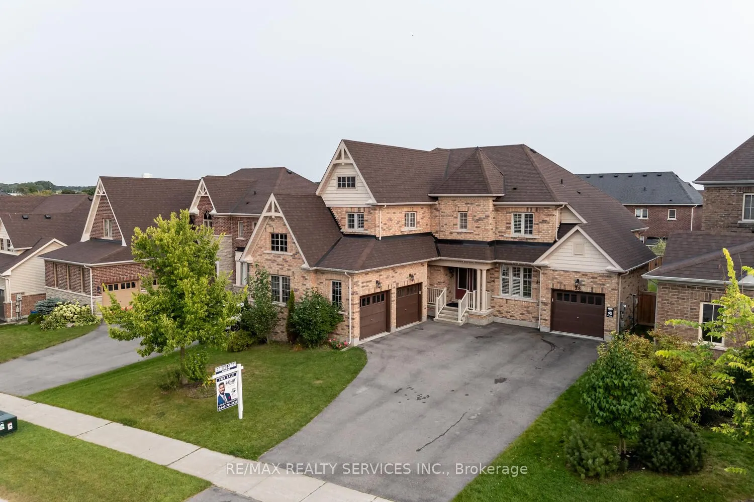 28 Stonegate Avenue