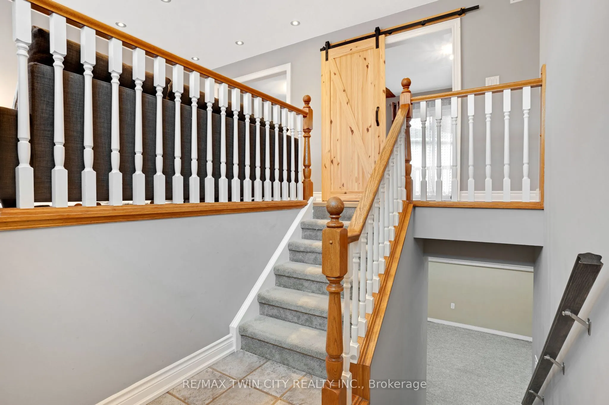 175 Stirling Macgregor Drive