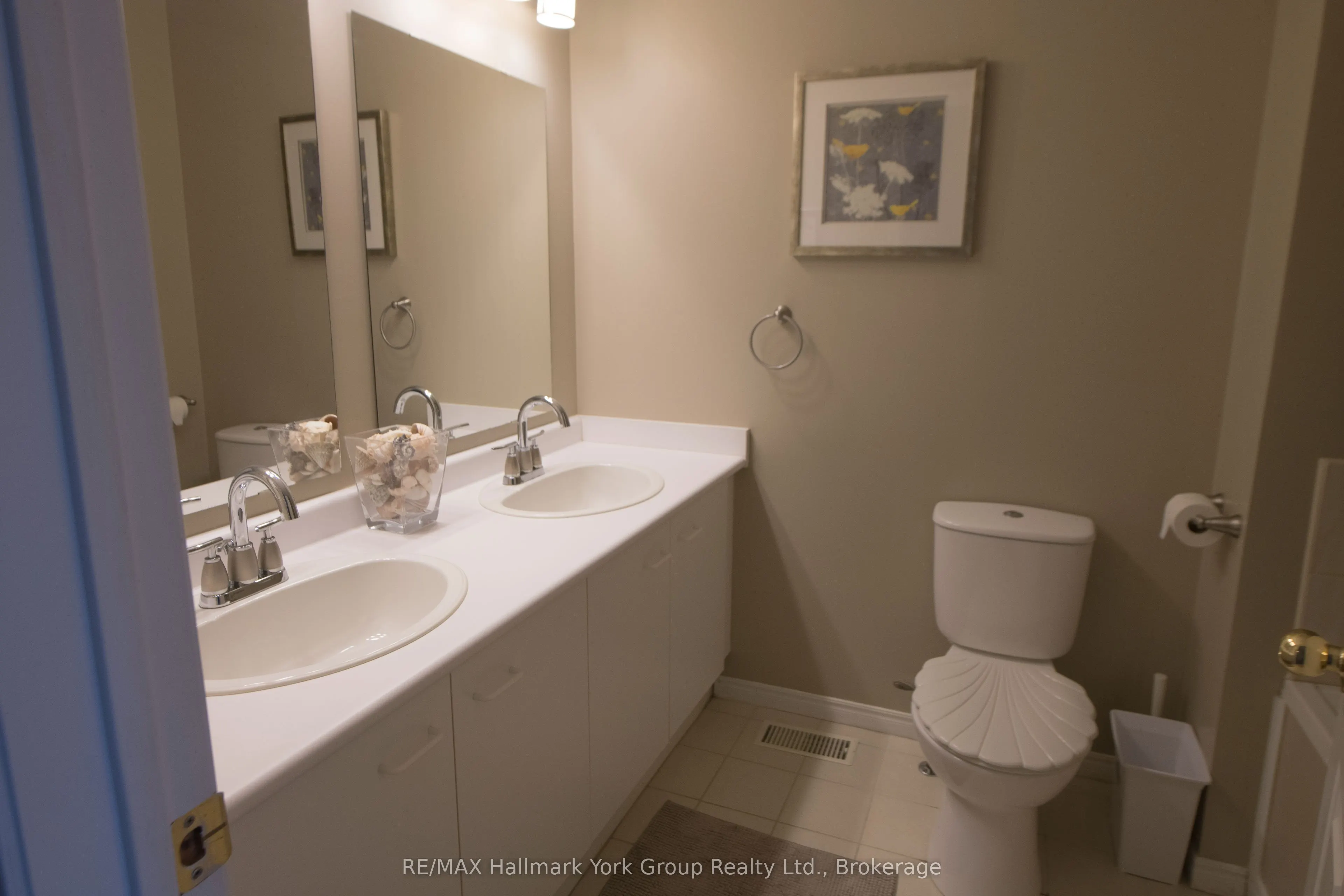 162 Settlers Way, #49
