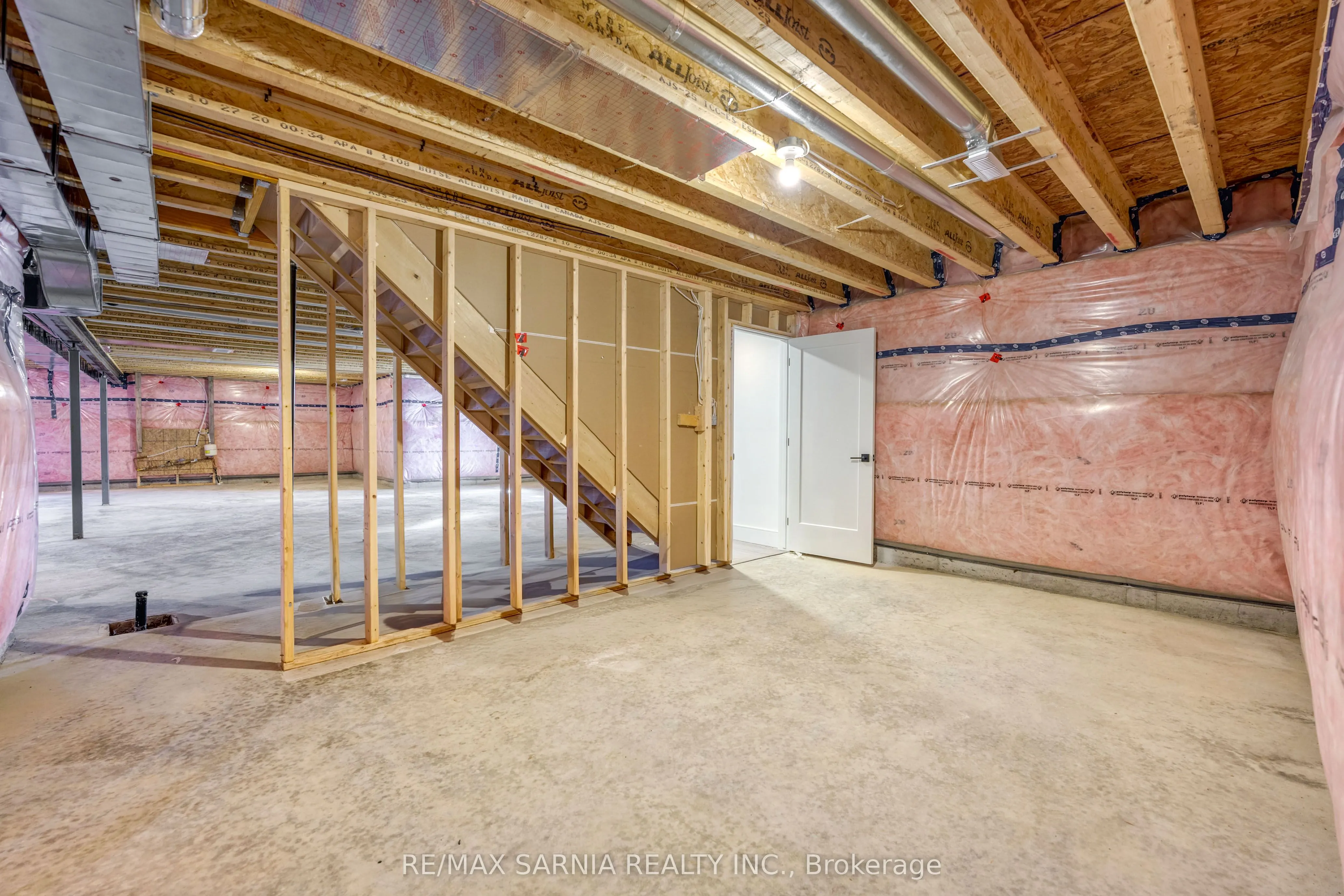 7604 THOMAS Street, #3
