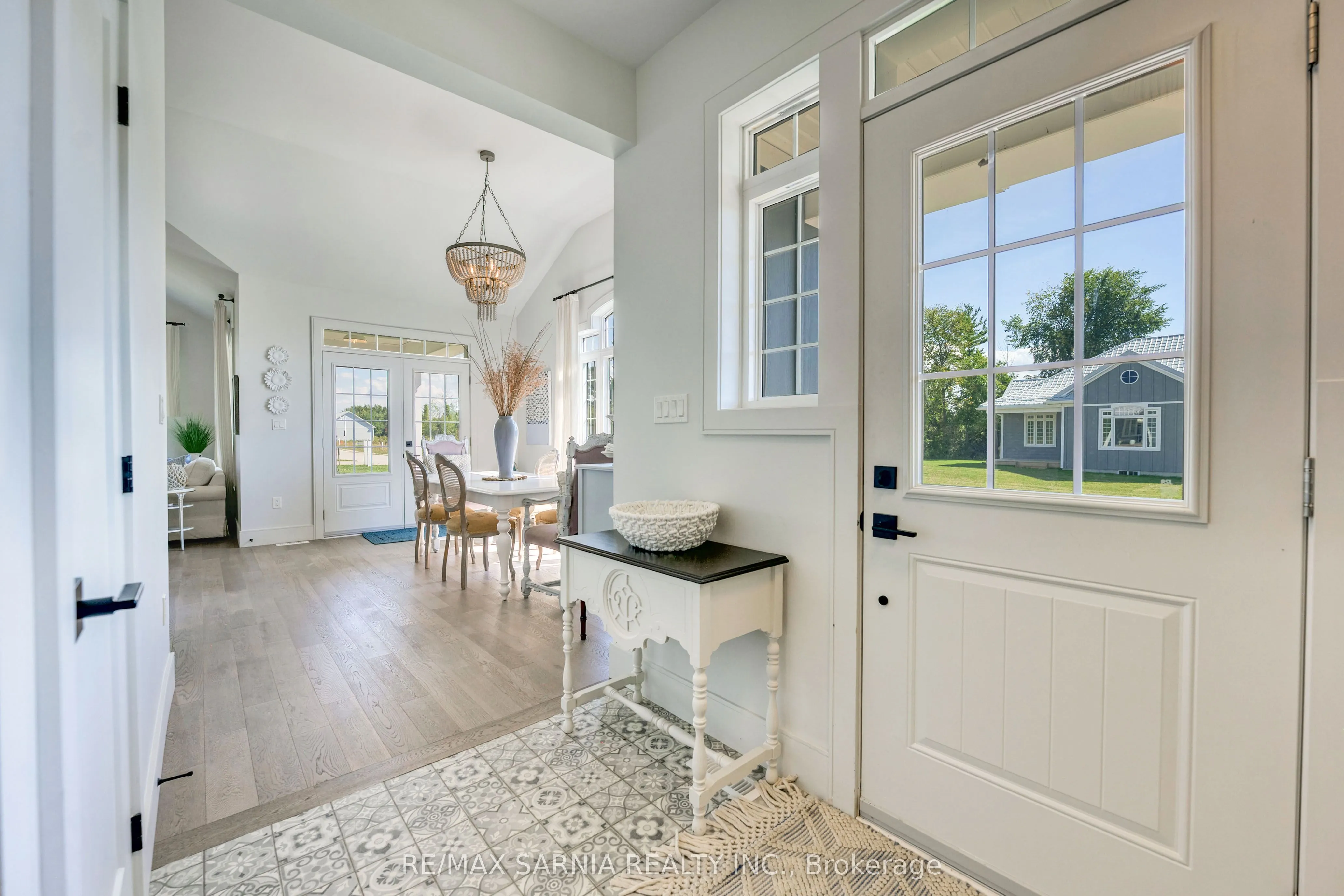 7604 THOMAS Street, #3