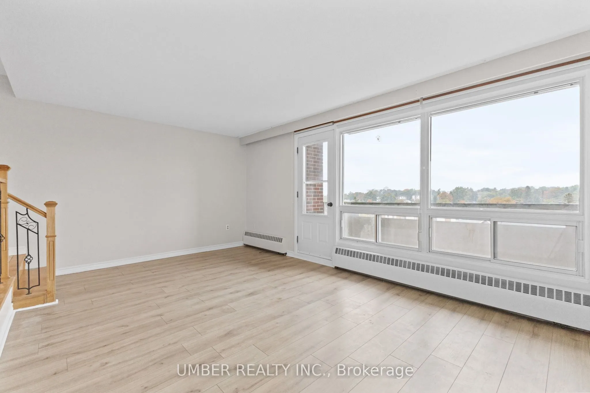 915 Elmsmere Road, #708