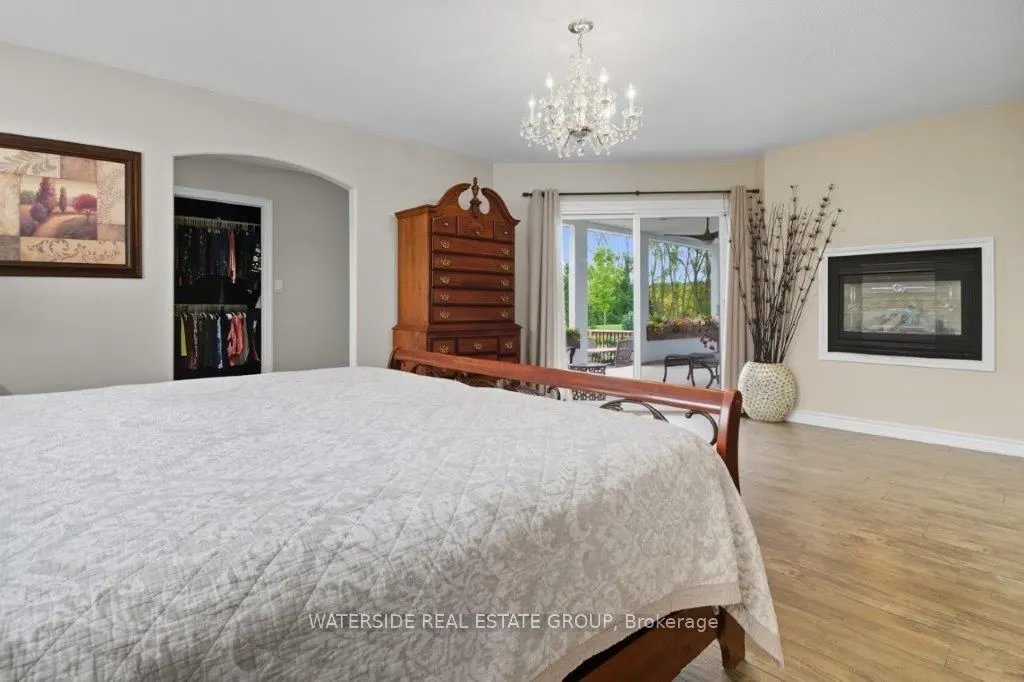 2493 Meadow Court
