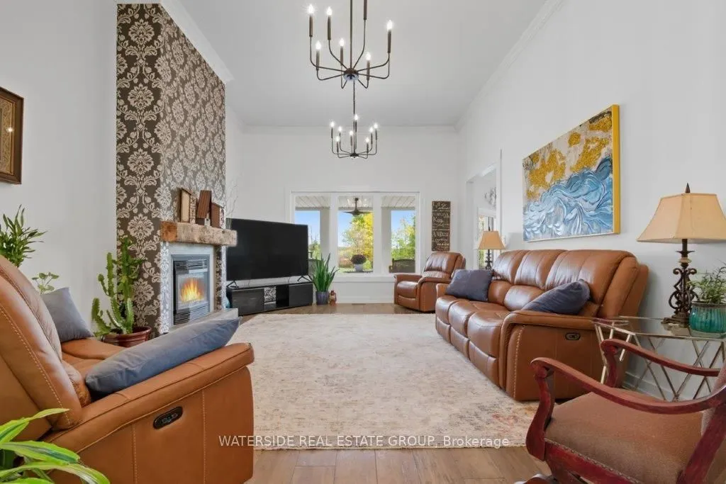 2493 Meadow Court