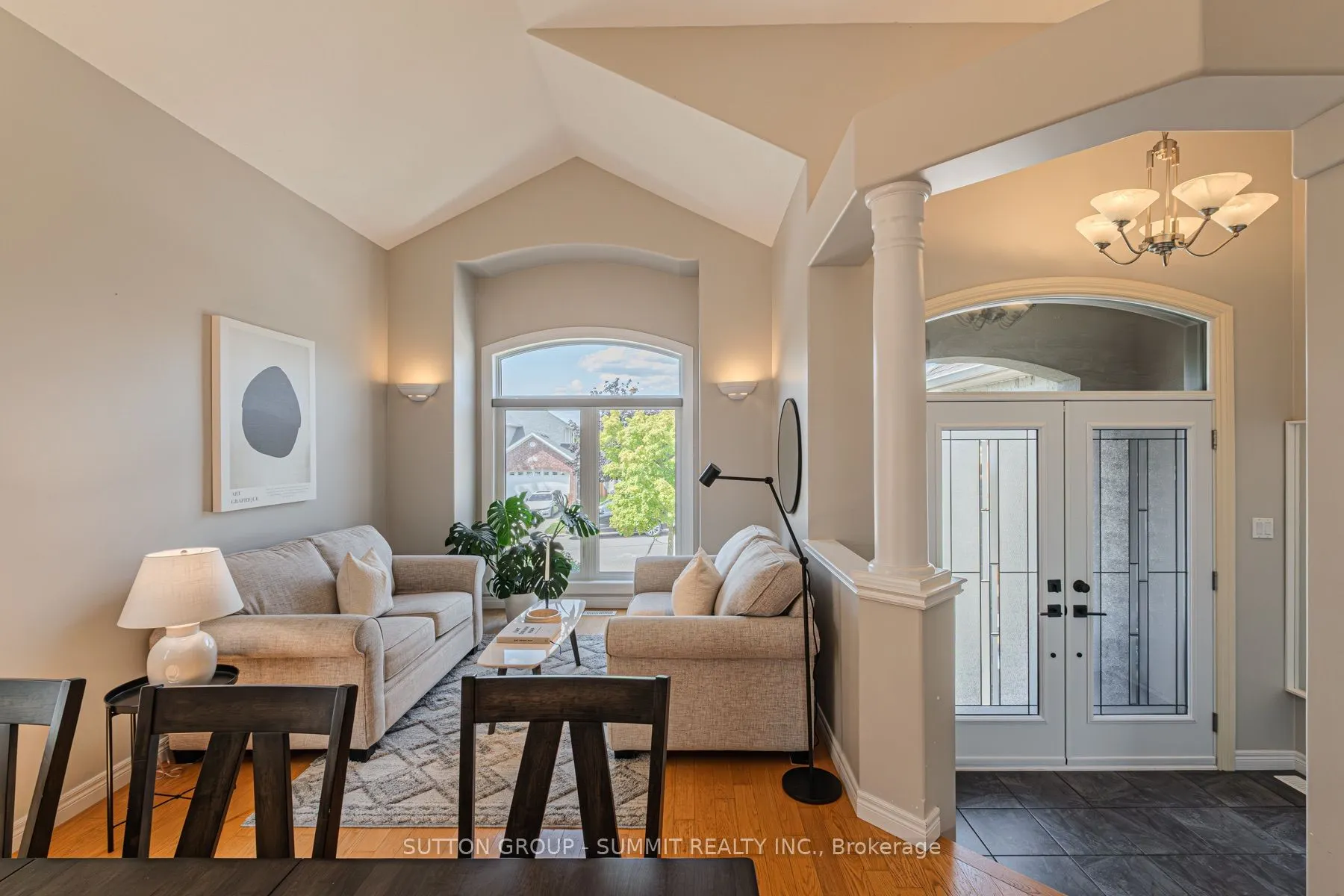 5 Macdonald Crescent