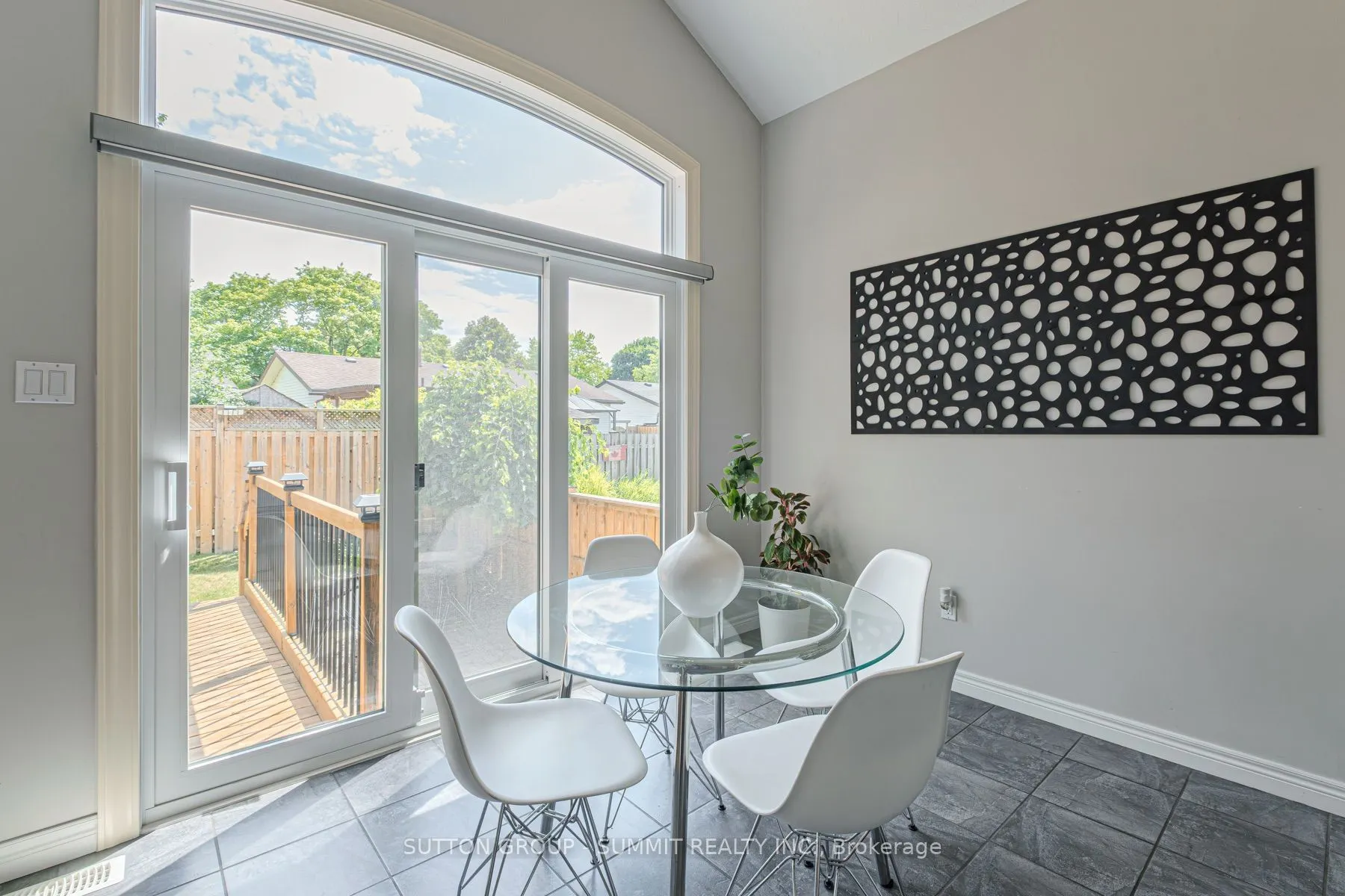 5 Macdonald Crescent