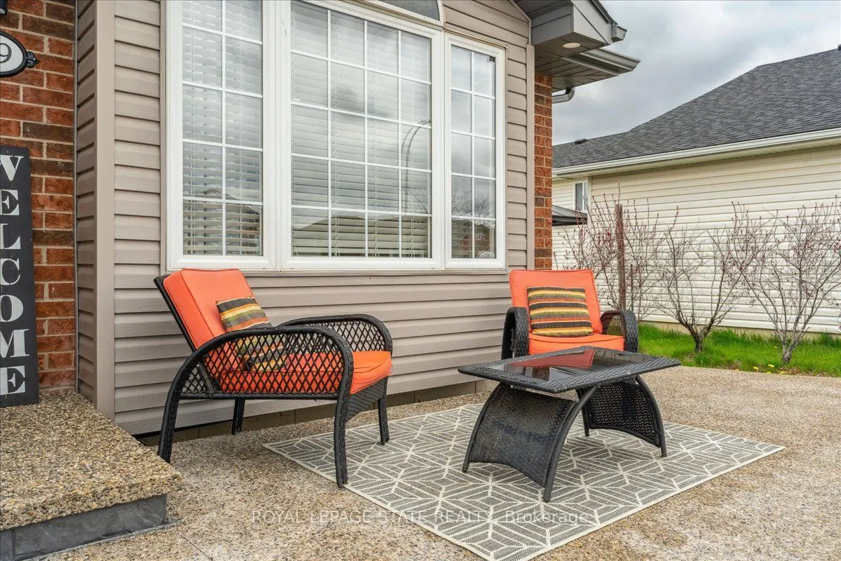 29 Mapleview Drive