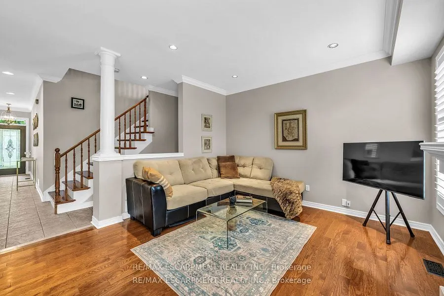 38 Sunbeam Drive