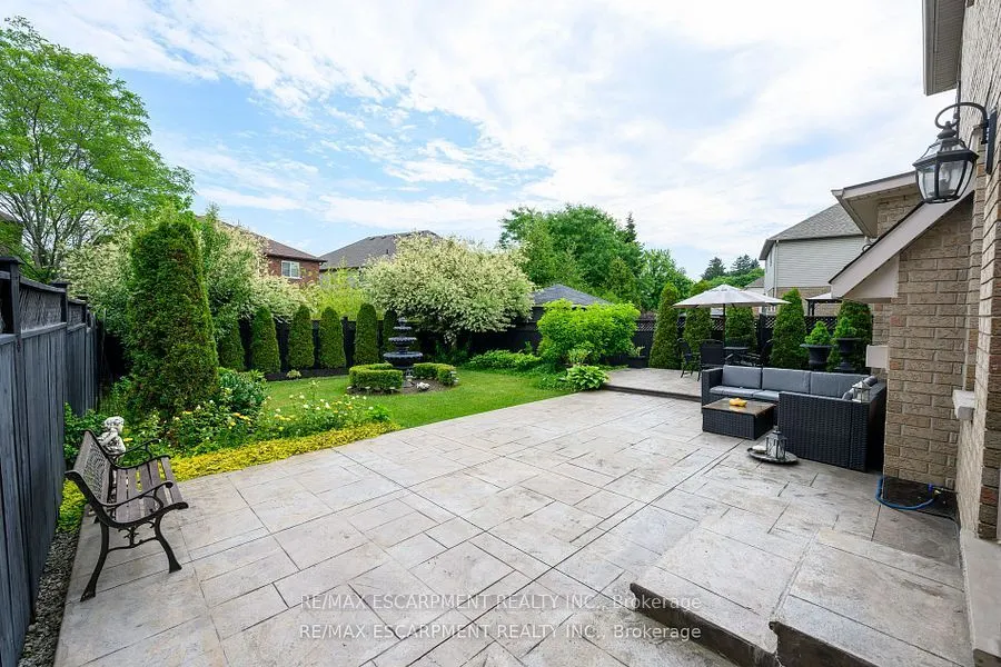 38 Sunbeam Drive