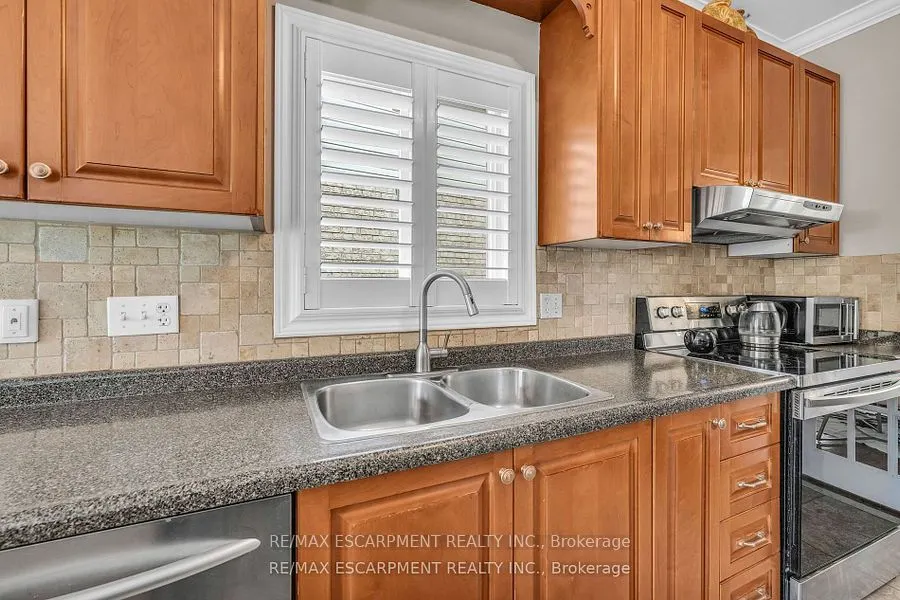 38 Sunbeam Drive