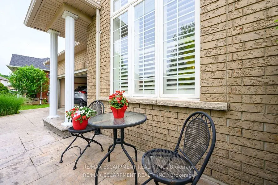 38 Sunbeam Drive