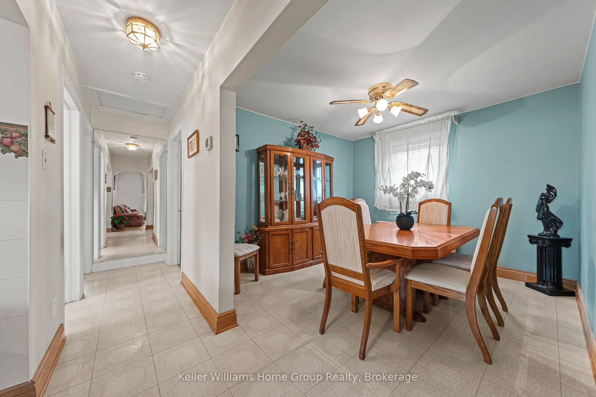 6 Hepburn Avenue