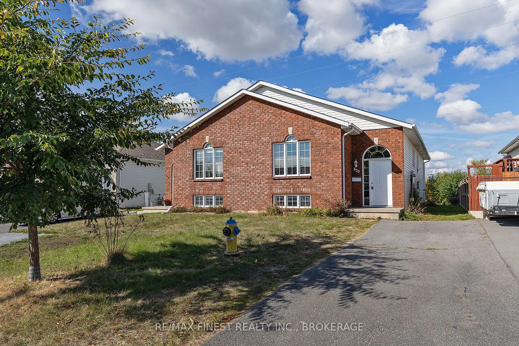 830 Peachwood Street