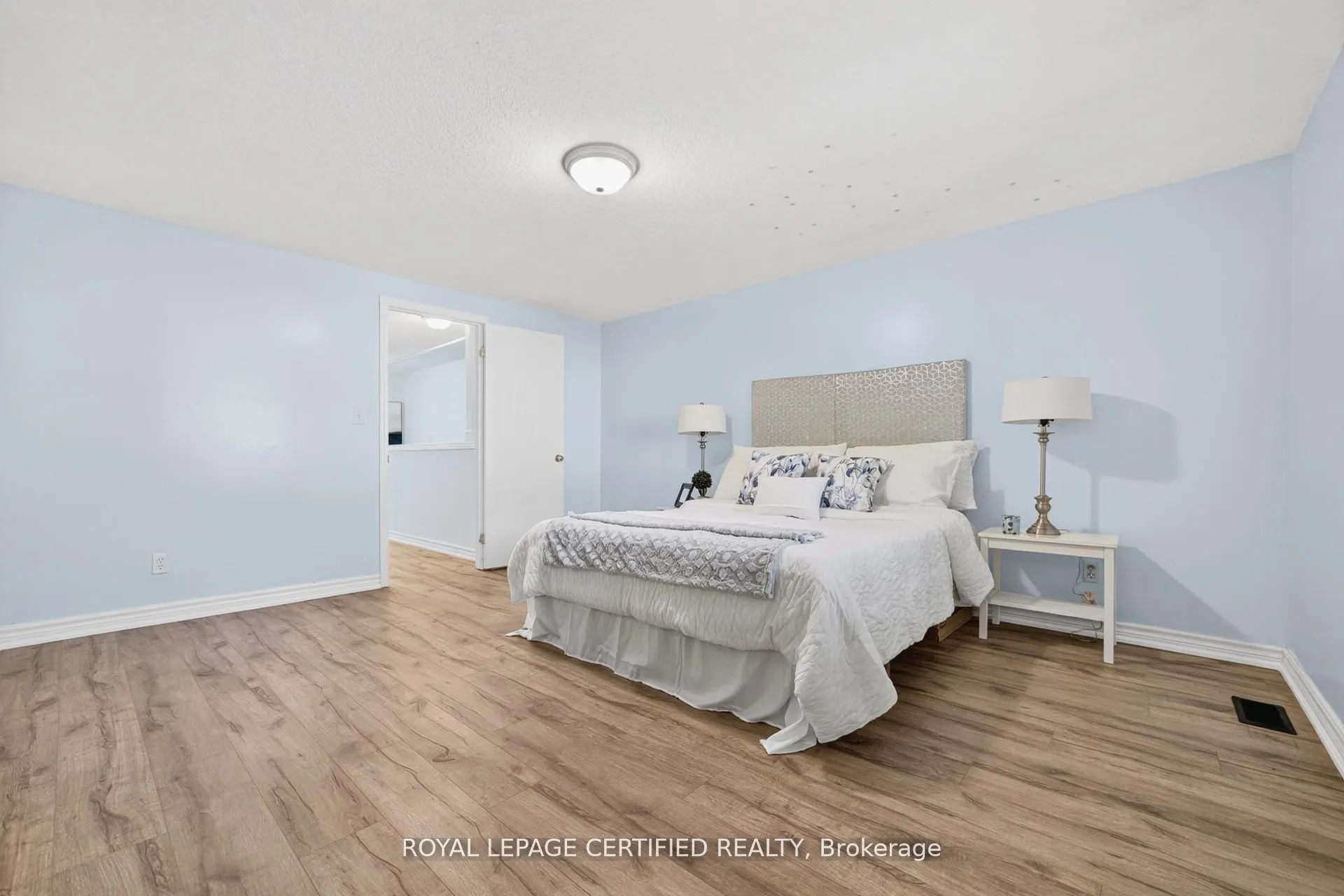 20 Shackleton Drive, #2