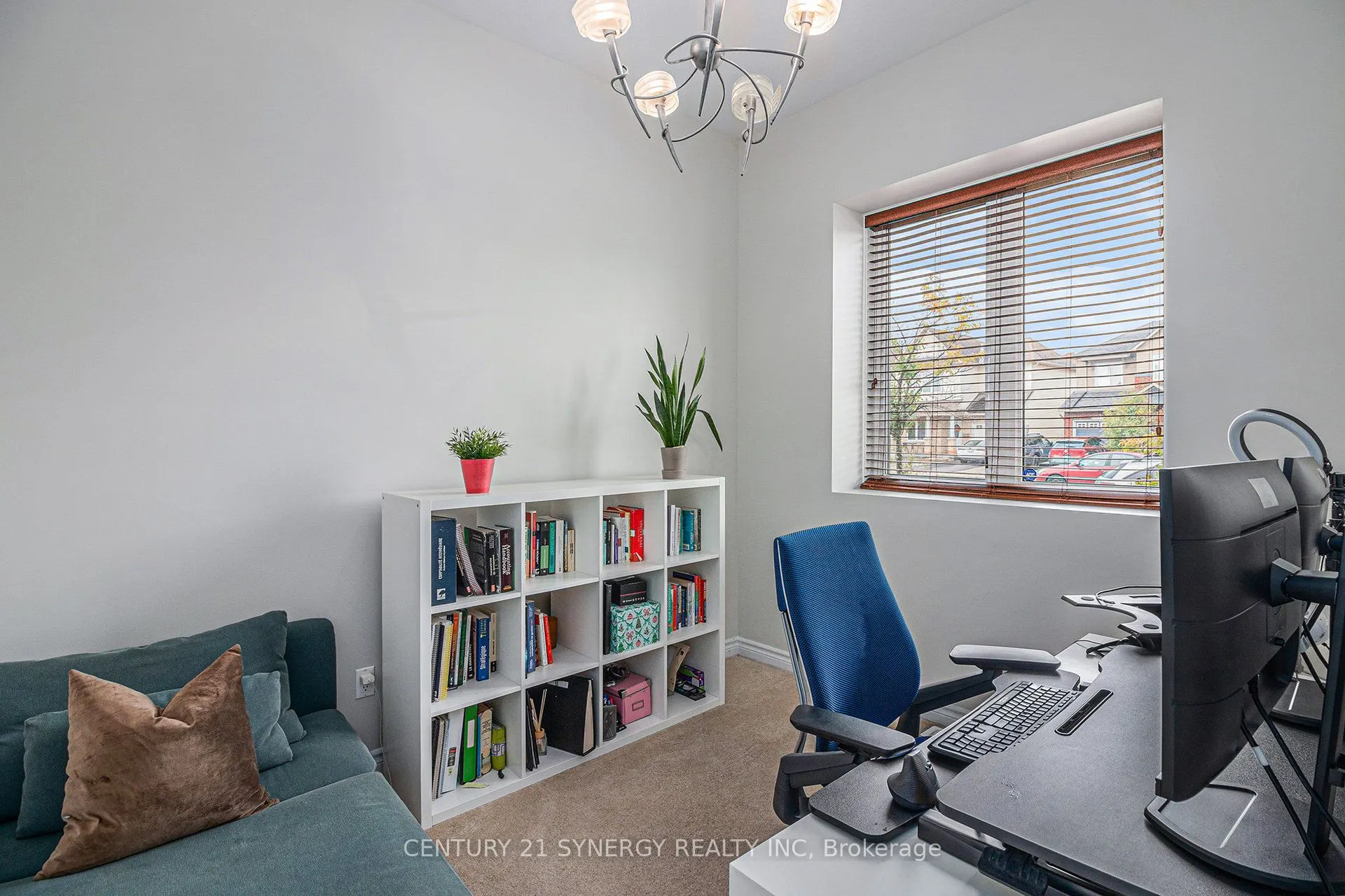 2479 Esprit Drive