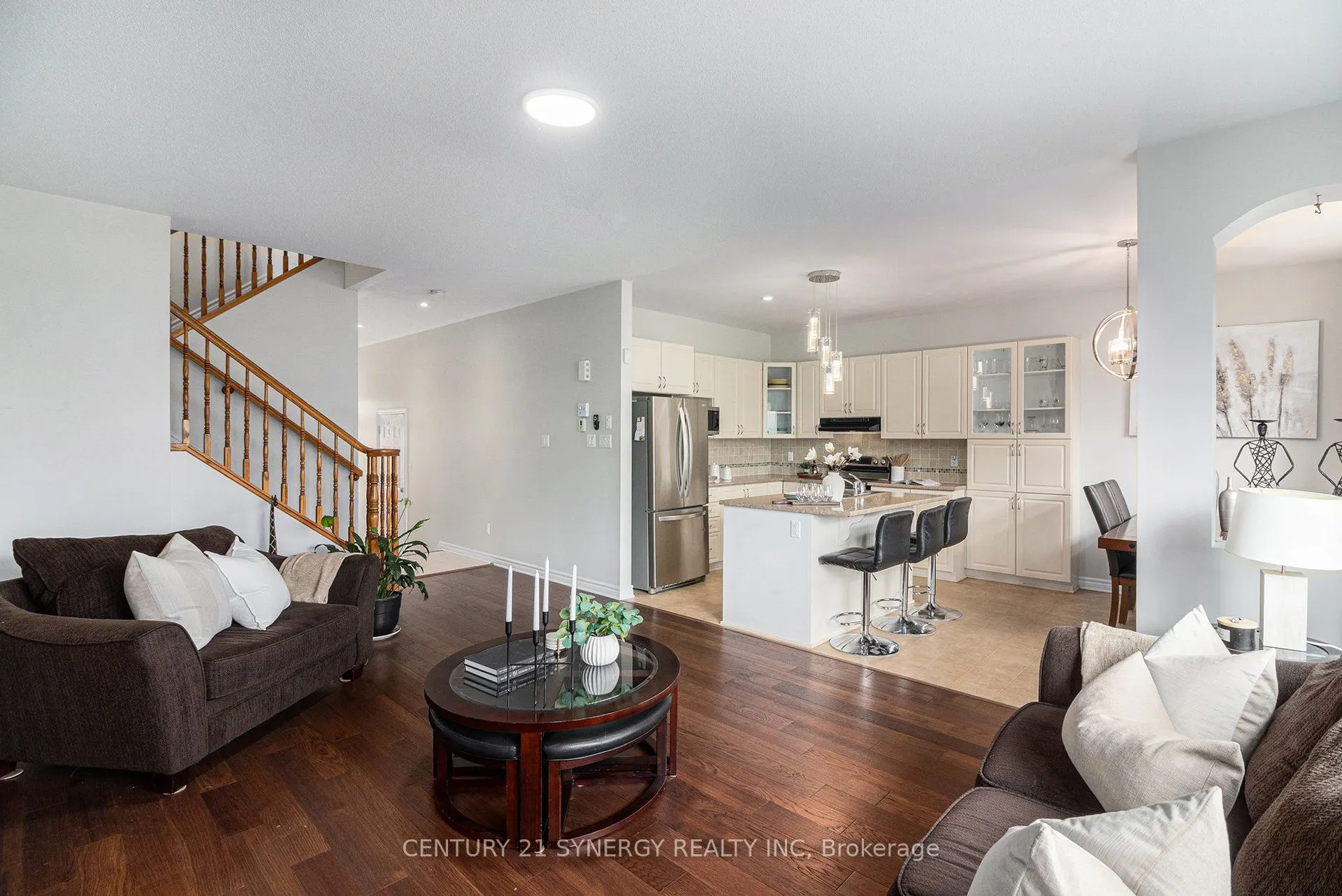 2479 Esprit Drive