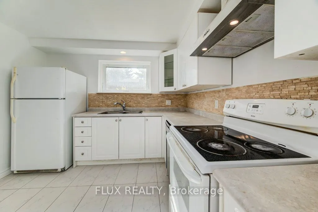 539 Willow Road, #48