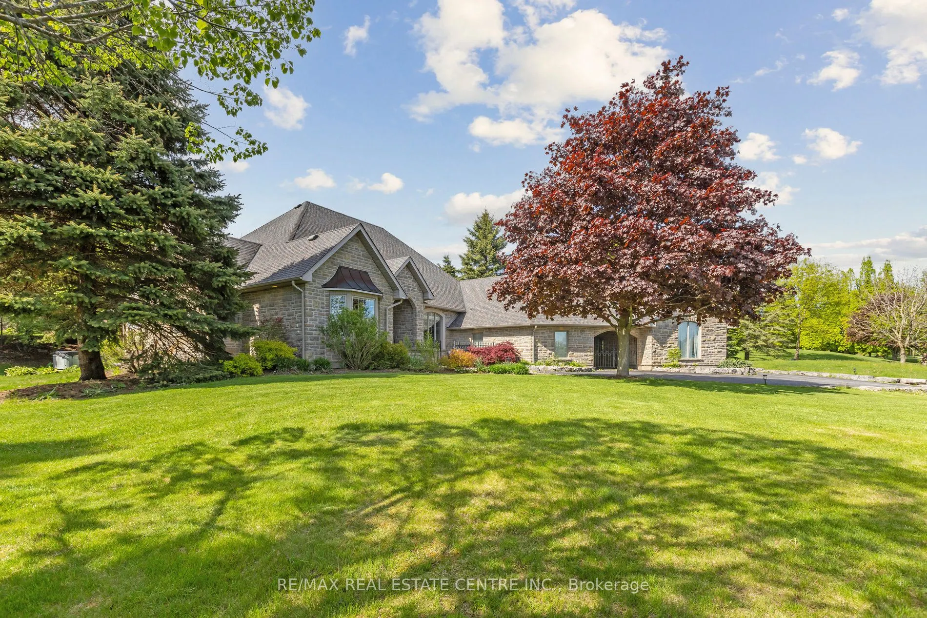 6 Fox Run Road