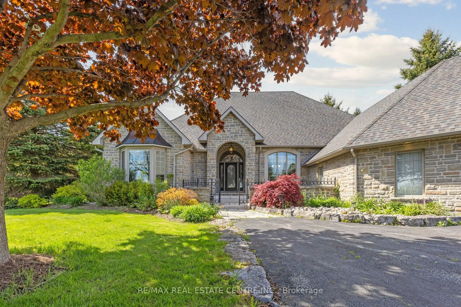 6 Fox Run Road