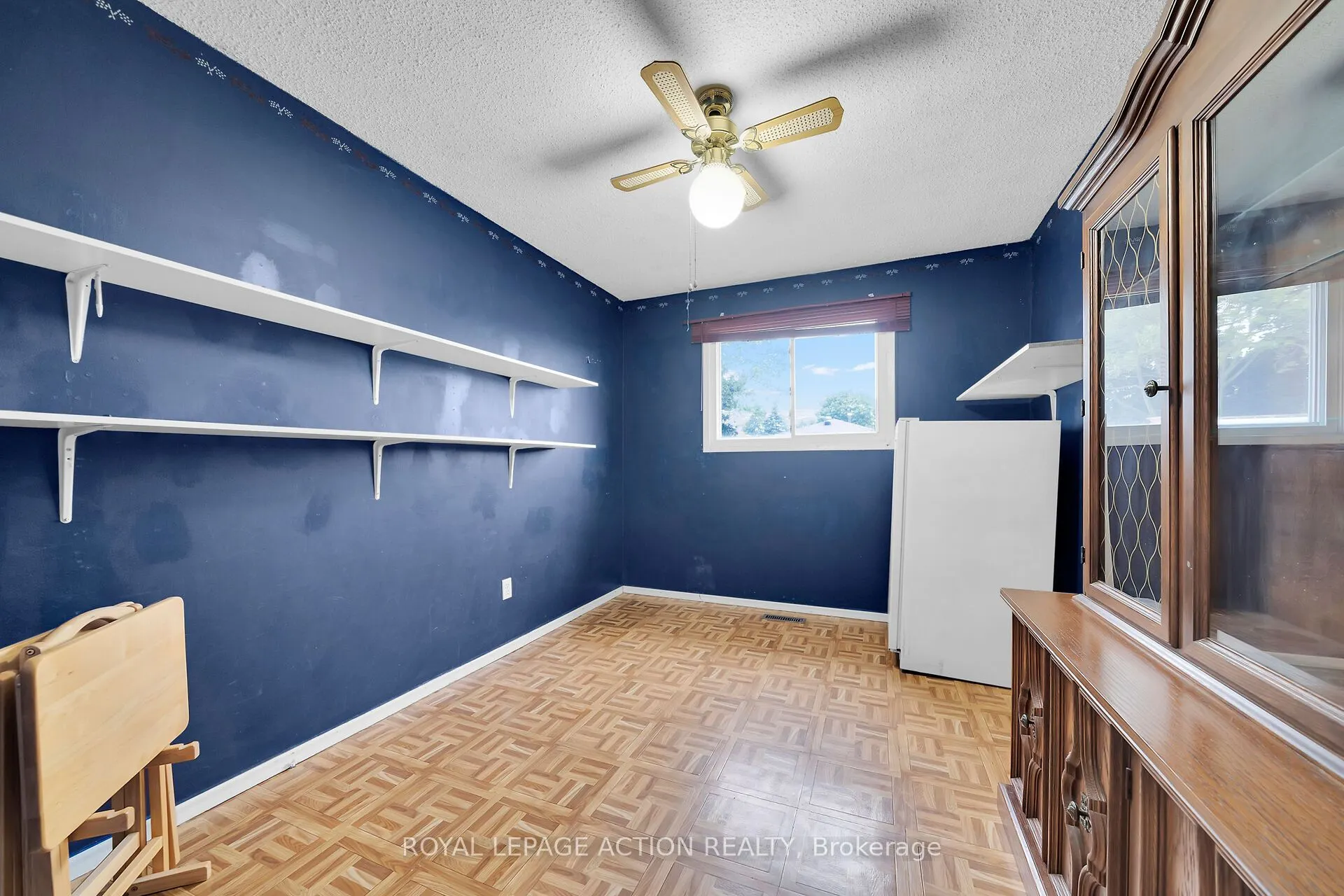 8 Maple Crescent