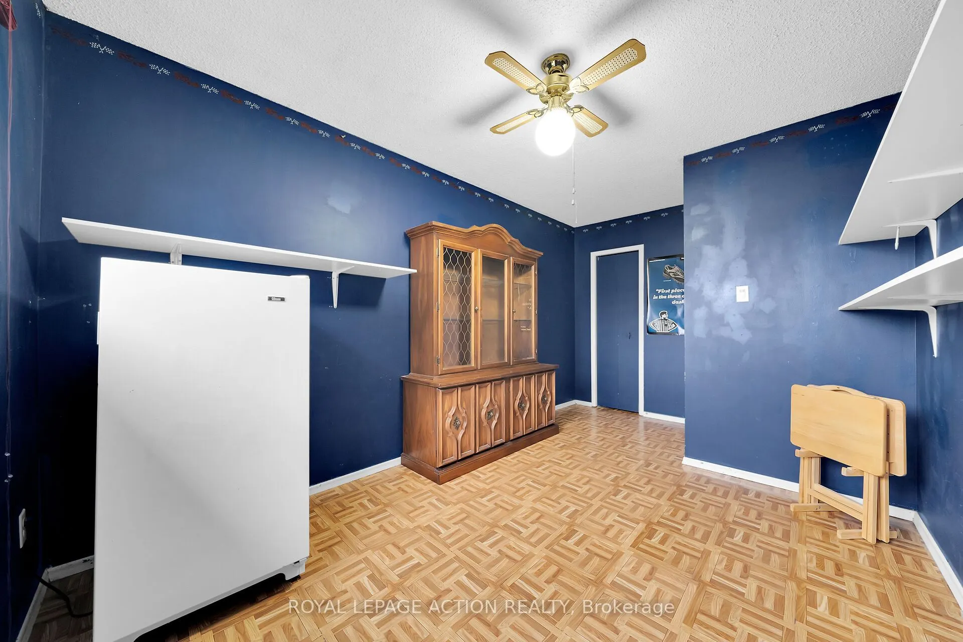 8 Maple Crescent