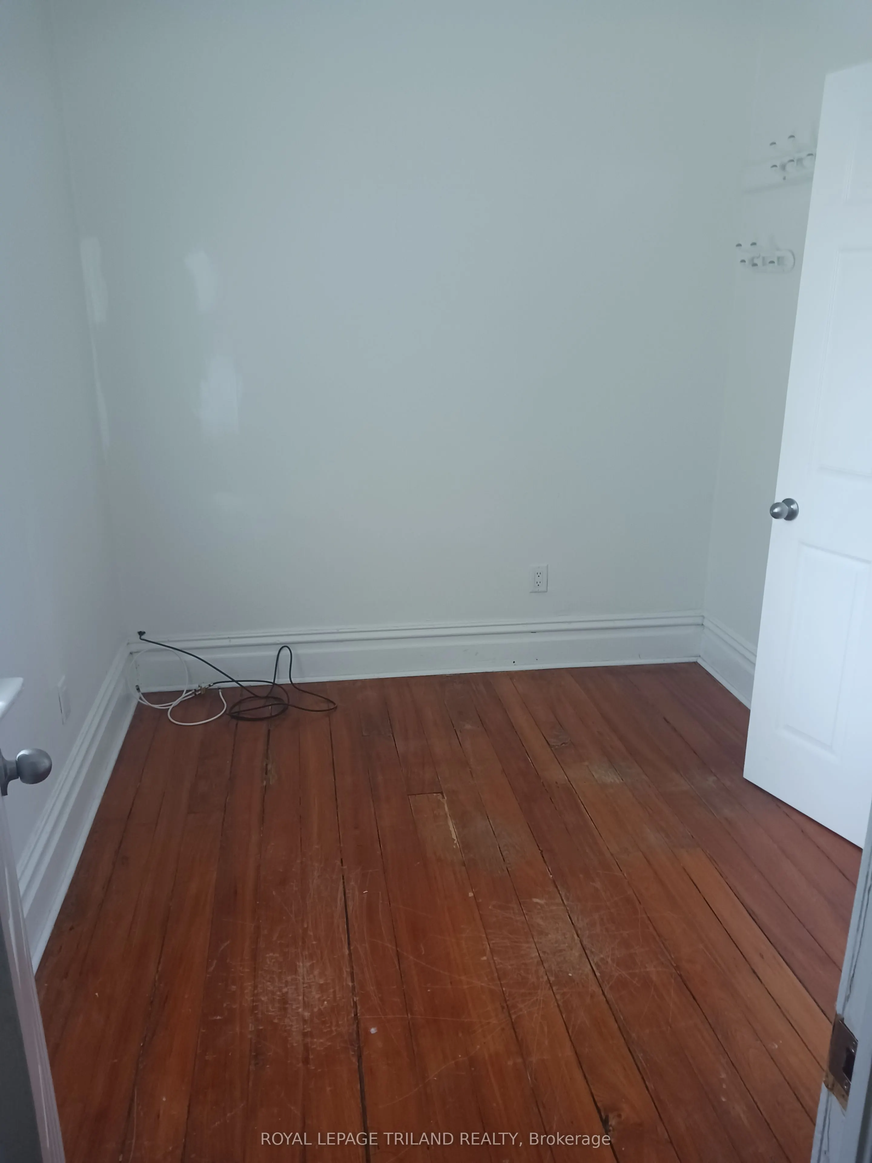 55 MAIN Street S