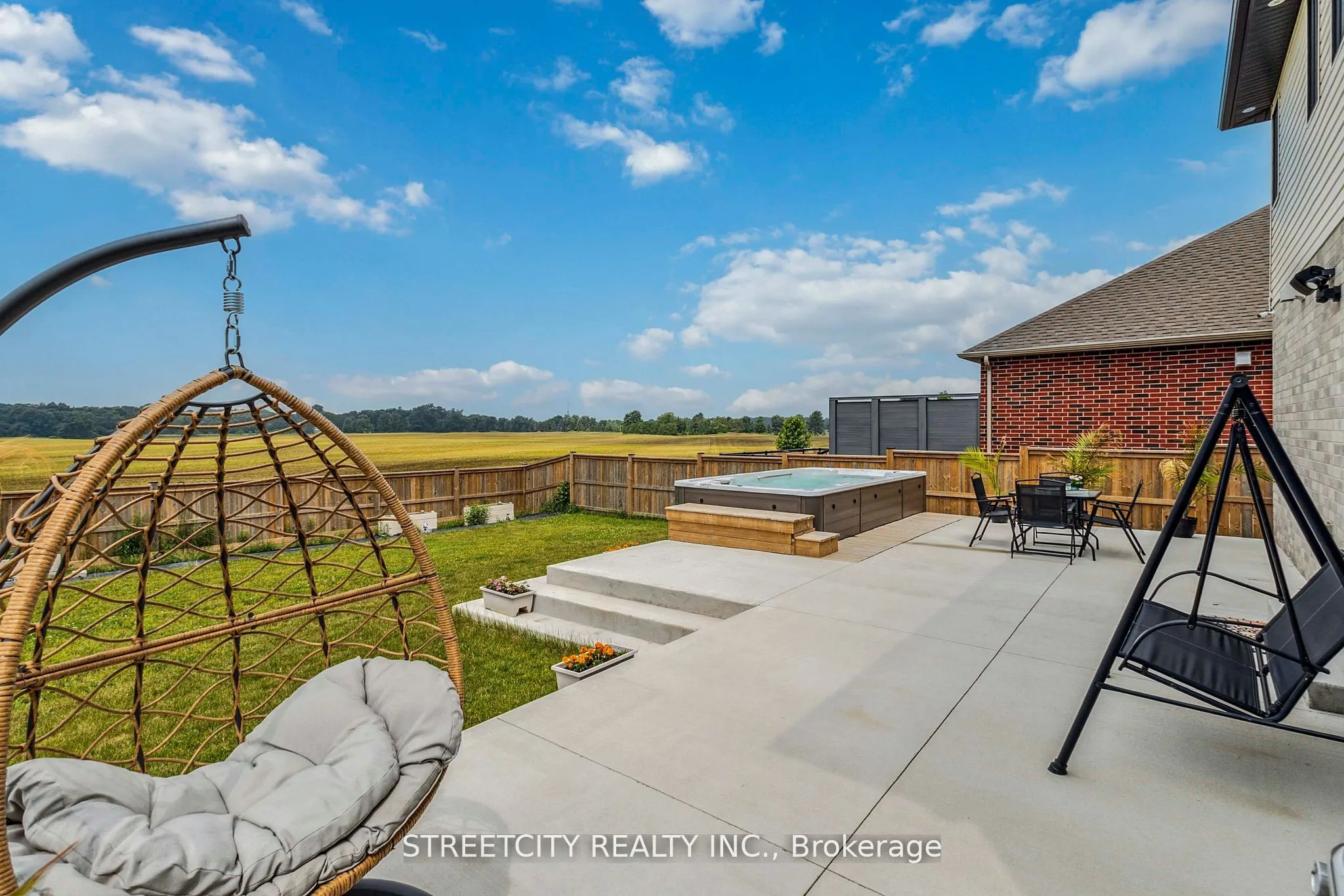 53 Arrowwood Path