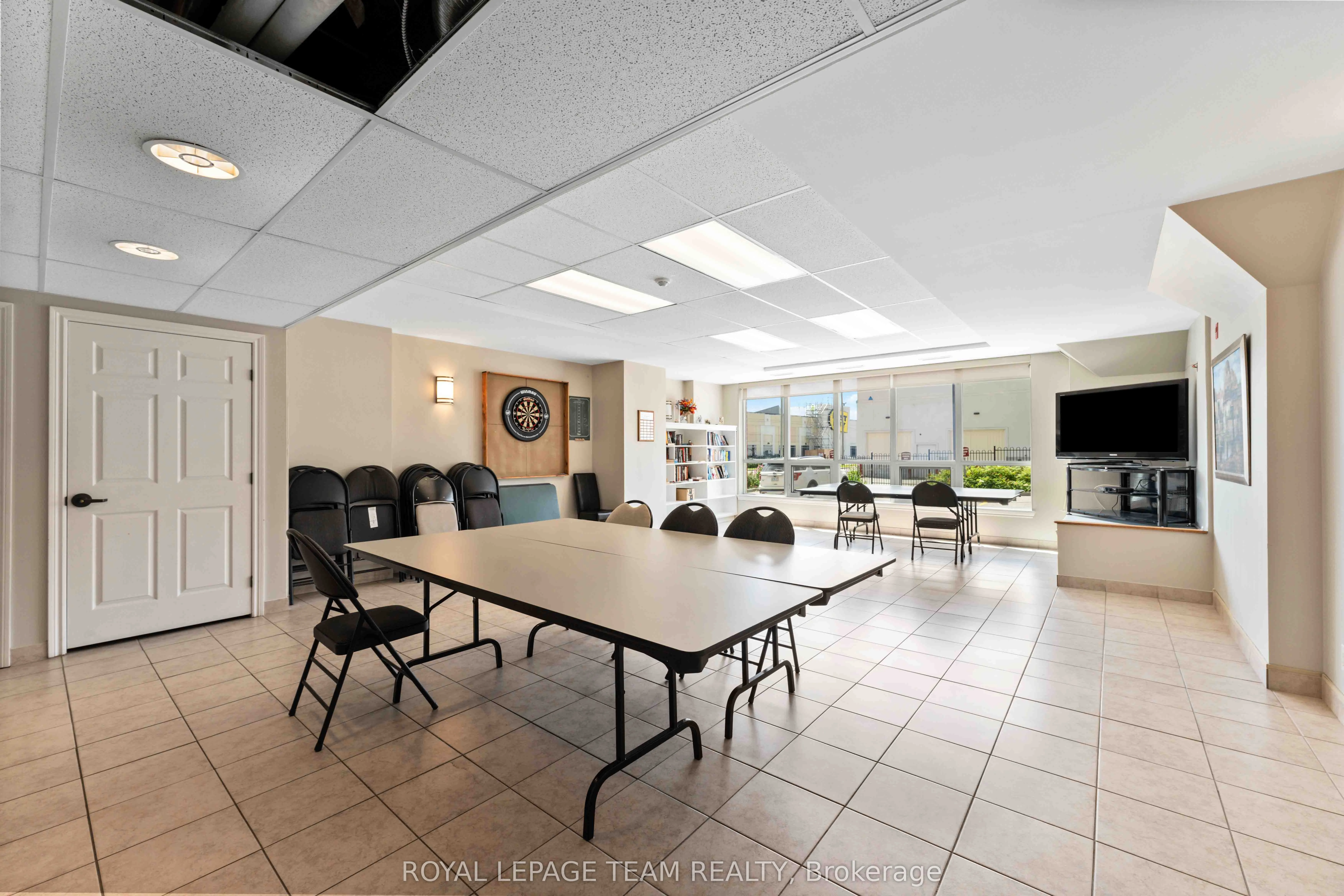 120 GRANT CARMAN Drive, #801