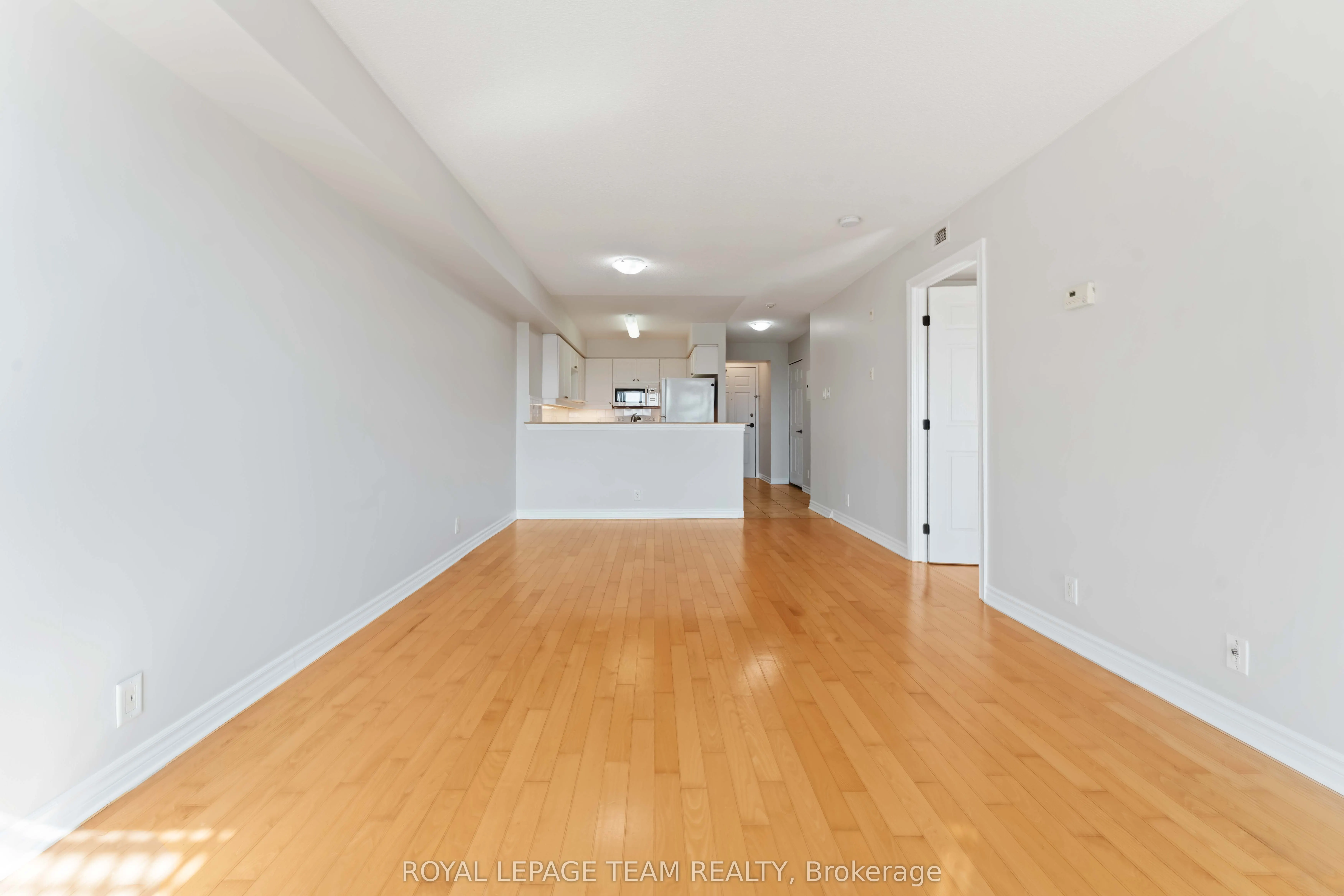120 GRANT CARMAN Drive, #801