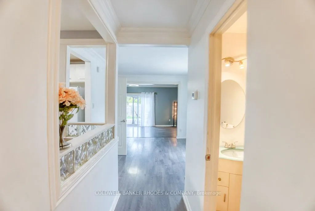 6475 Colony Square, #18