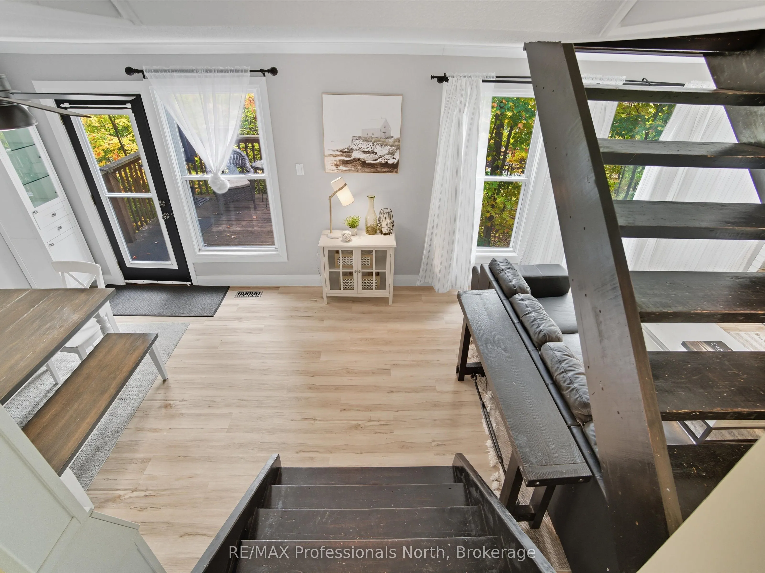 1755 Skyline Drive