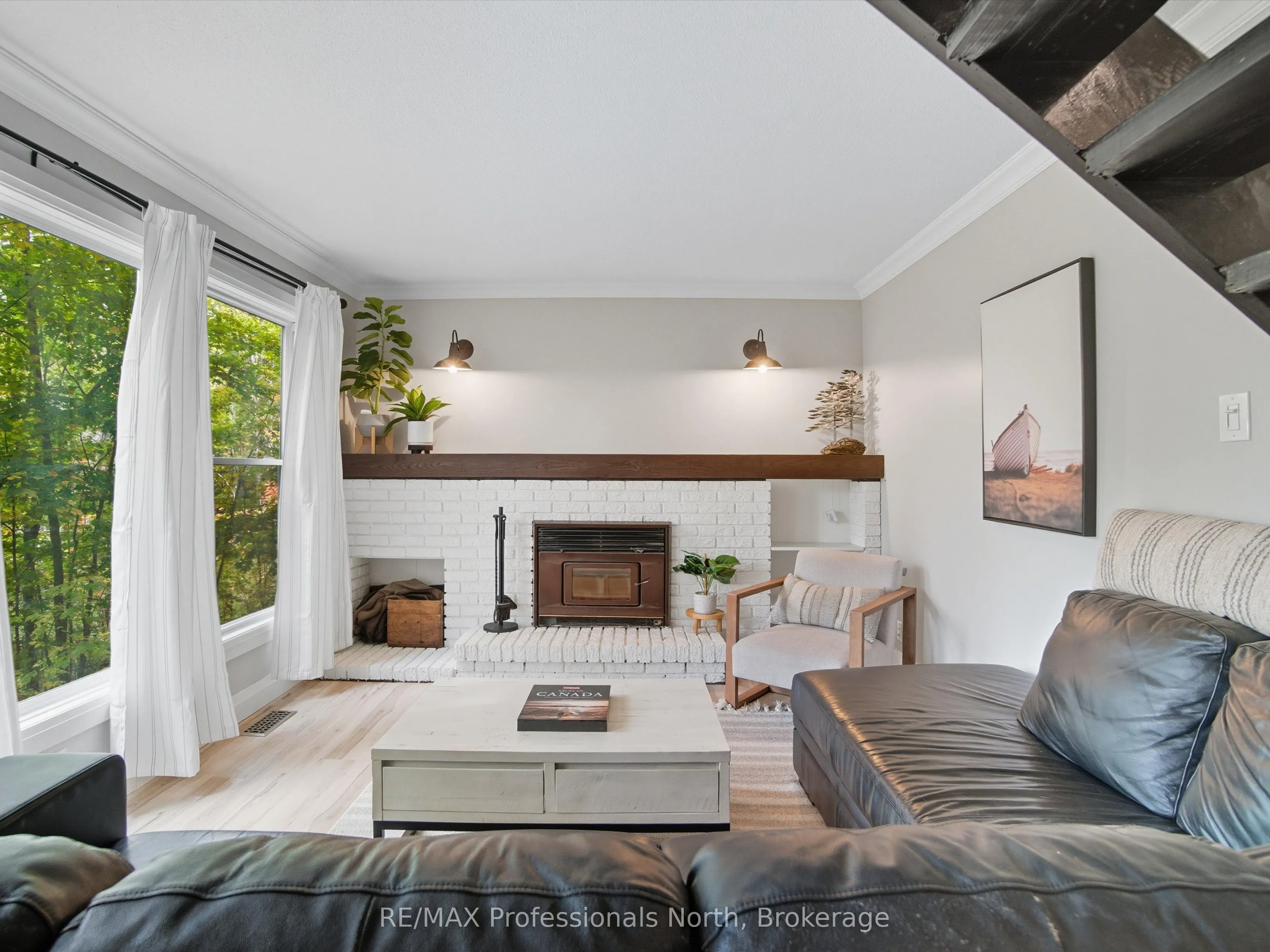 1755 Skyline Drive